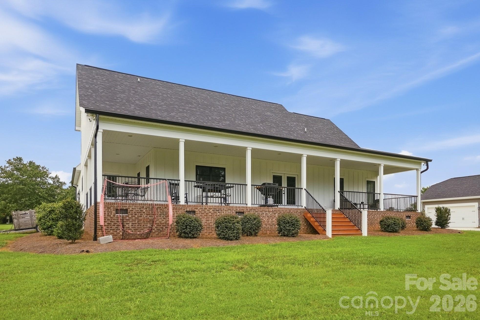 257 Glenwood Drive Property Photo 42