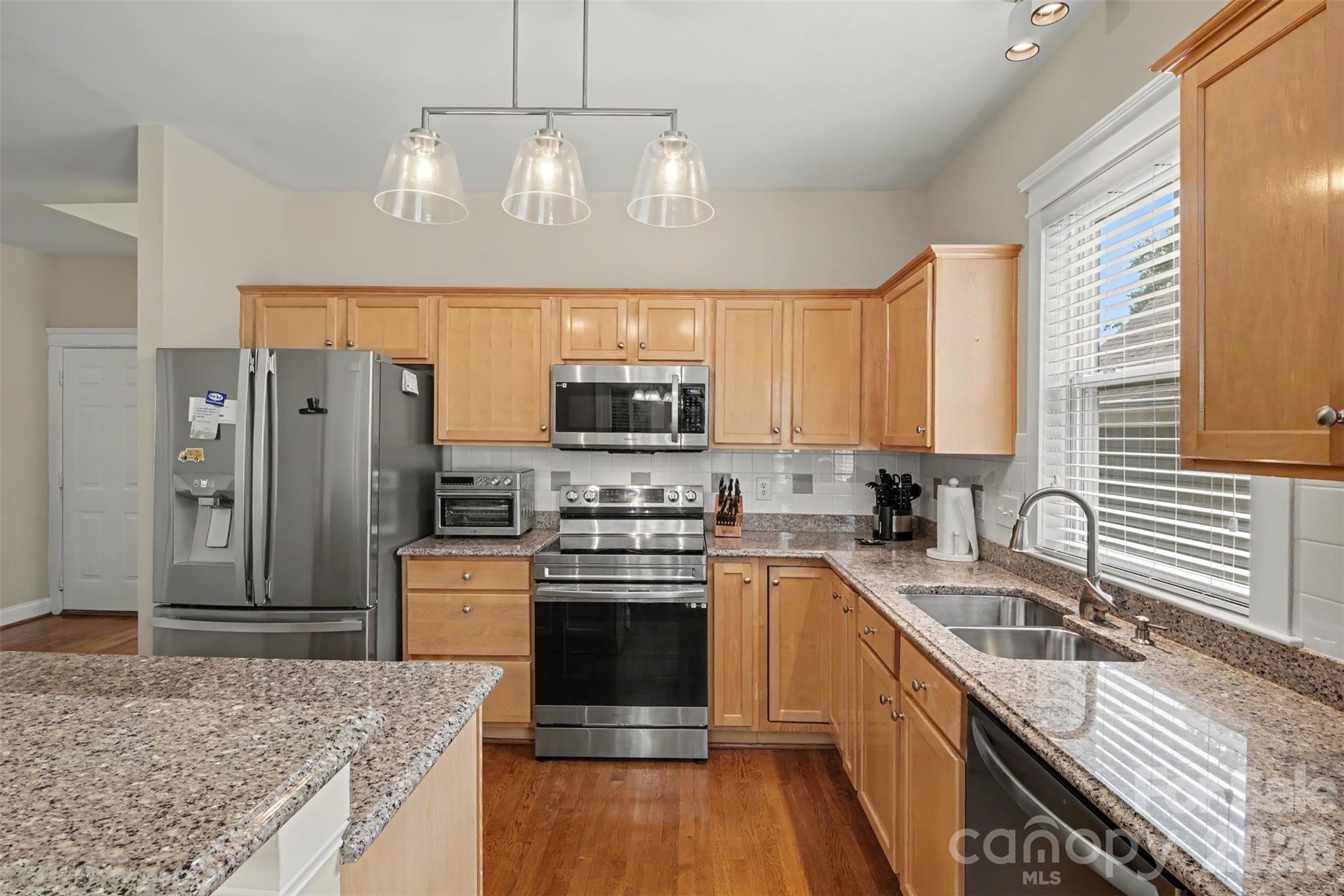 10753 Tradition View Drive Property Photo 4