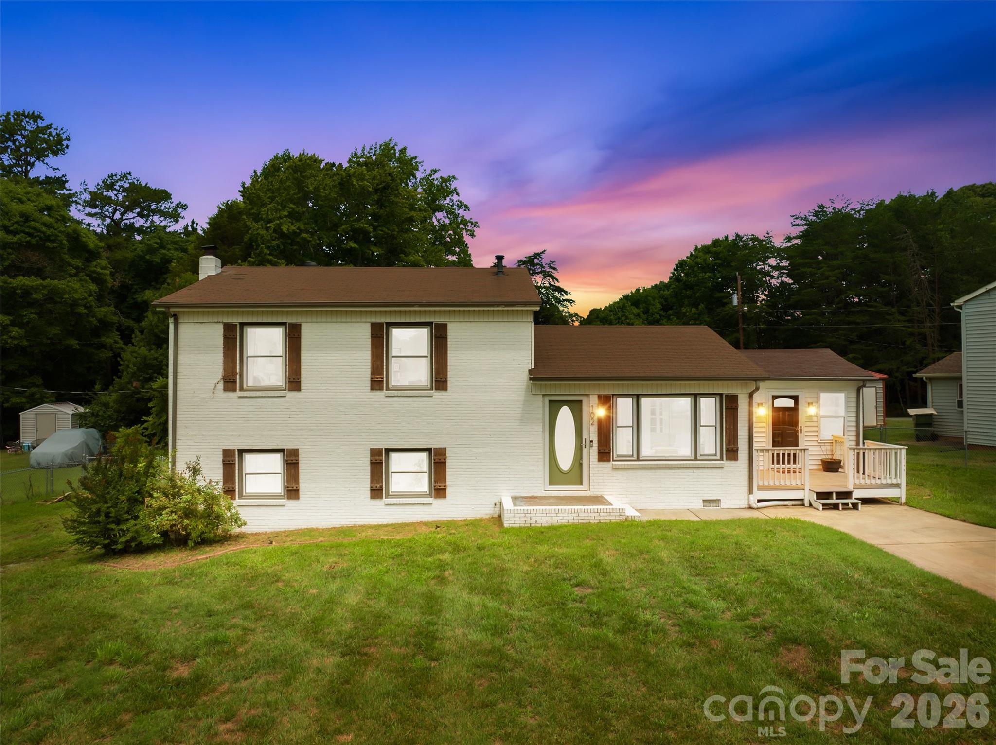 102 Wingate Drive Property Photo 1