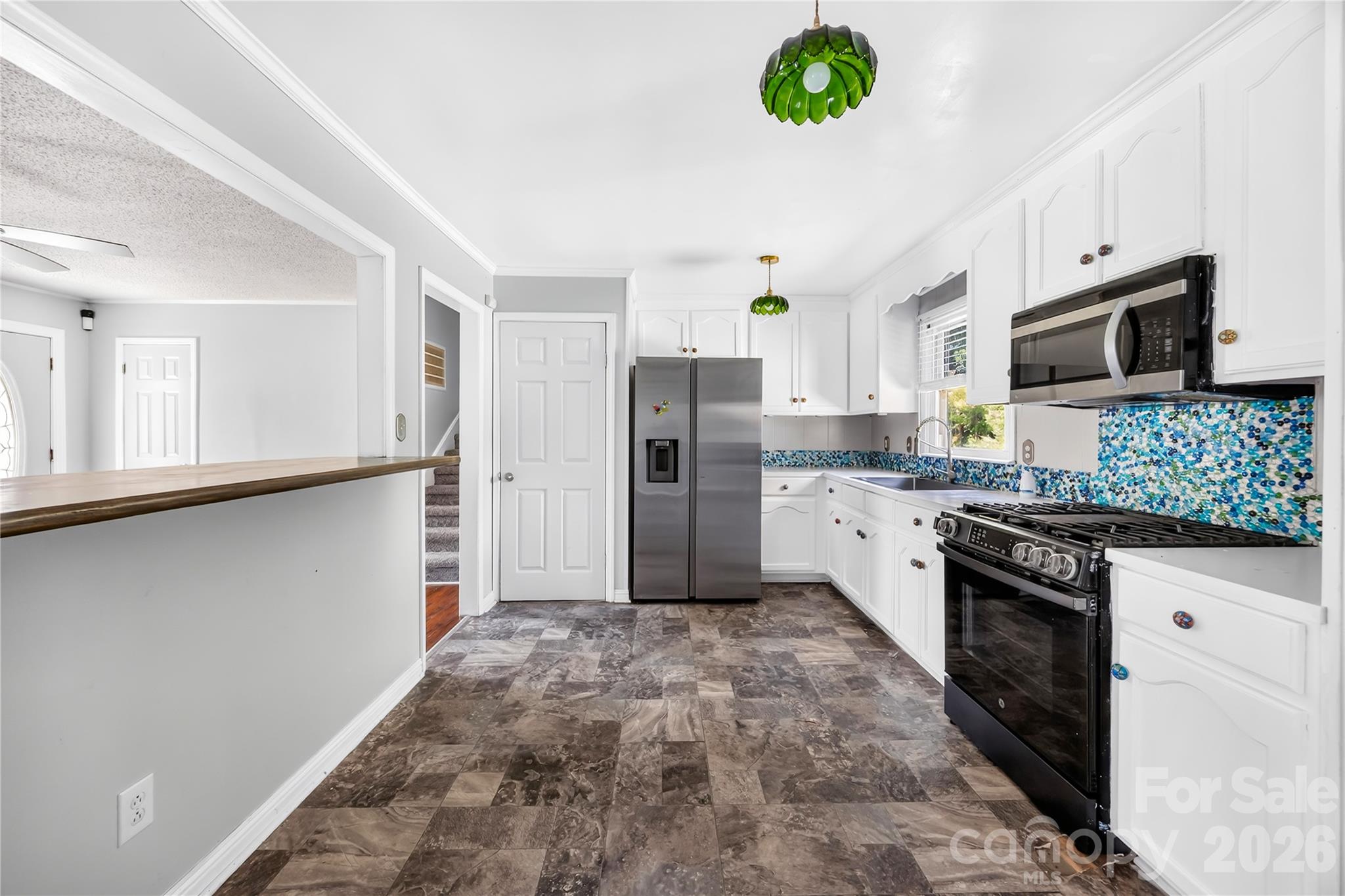 102 Wingate Drive Property Photo 10