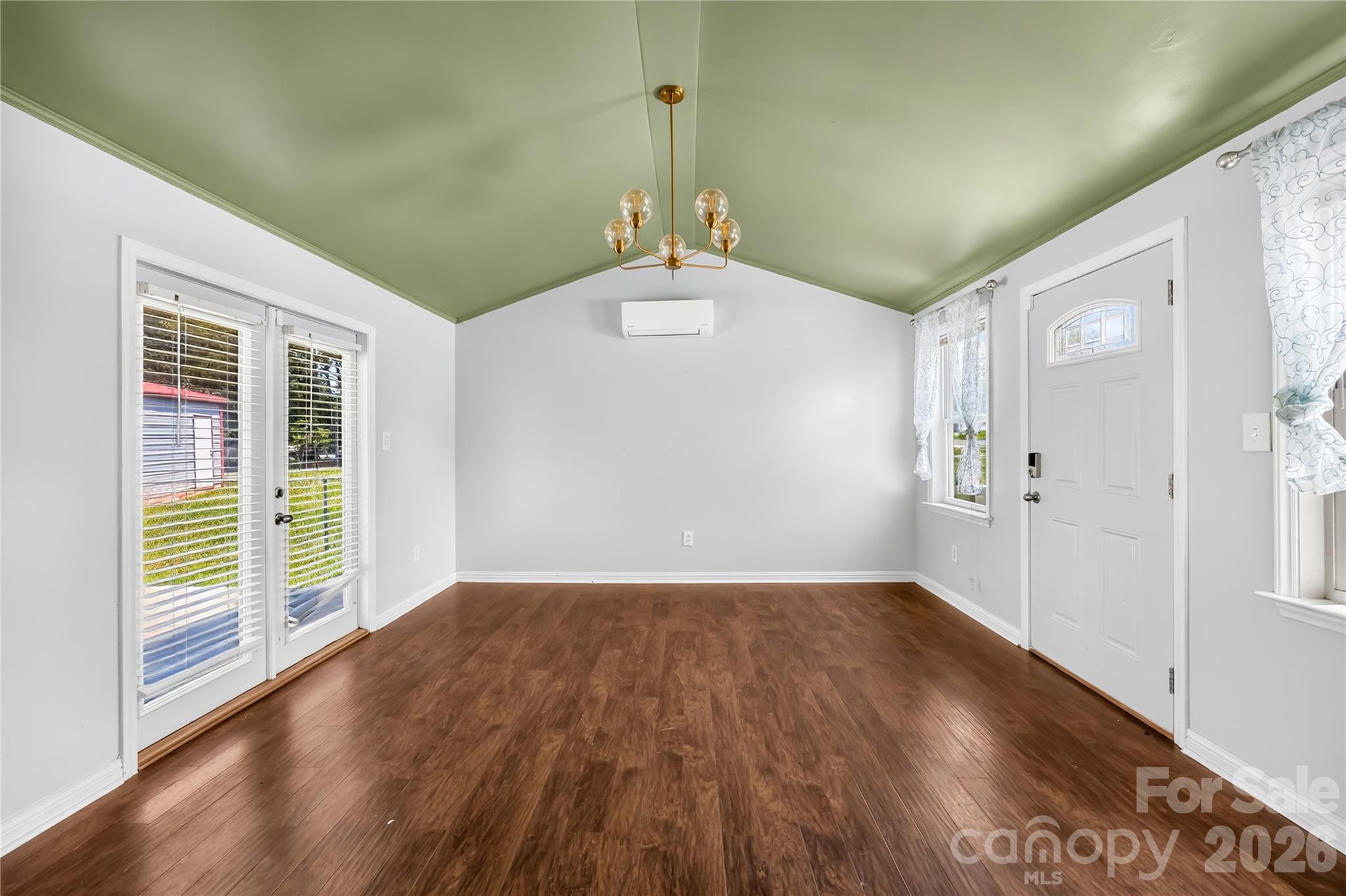 102 Wingate Drive Property Photo 12