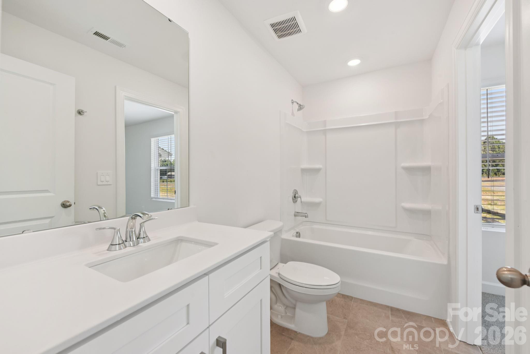 9004 Foggy Brook Loop Property Photo 8