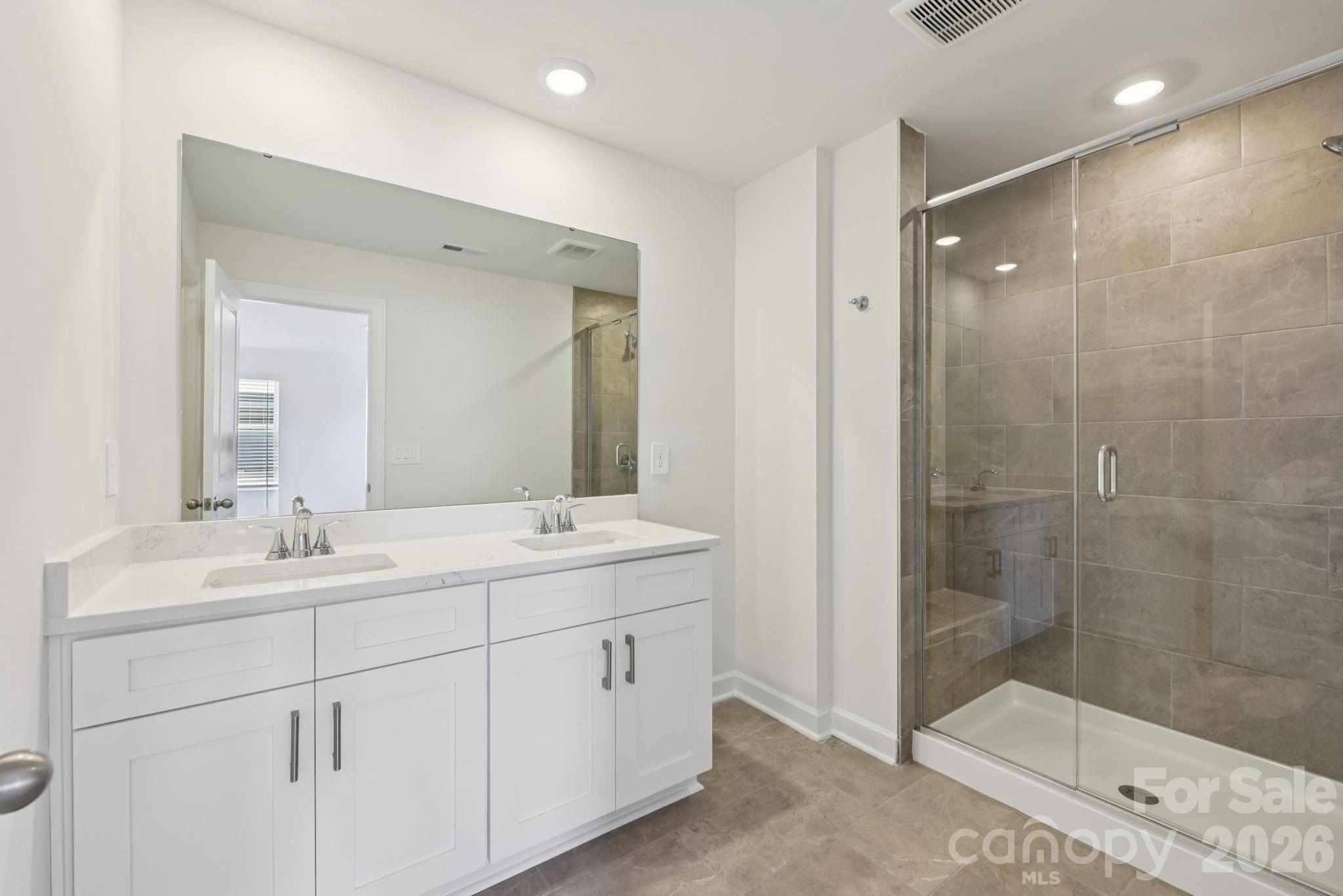 9004 Foggy Brook Loop Property Photo 10