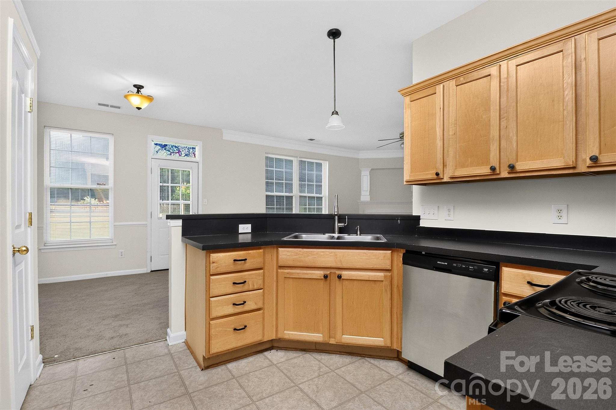 3003 Moonstone Lane Property Photo 3
