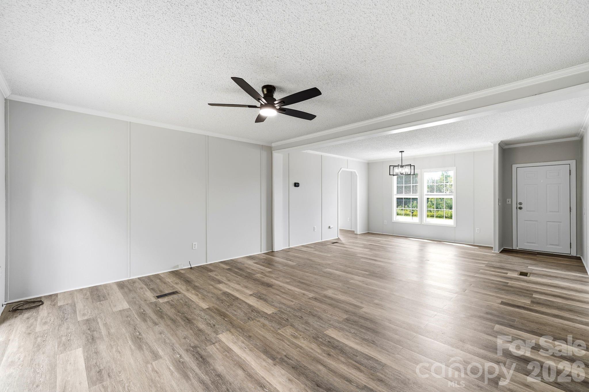 1006 Canada Drive Property Photo 5