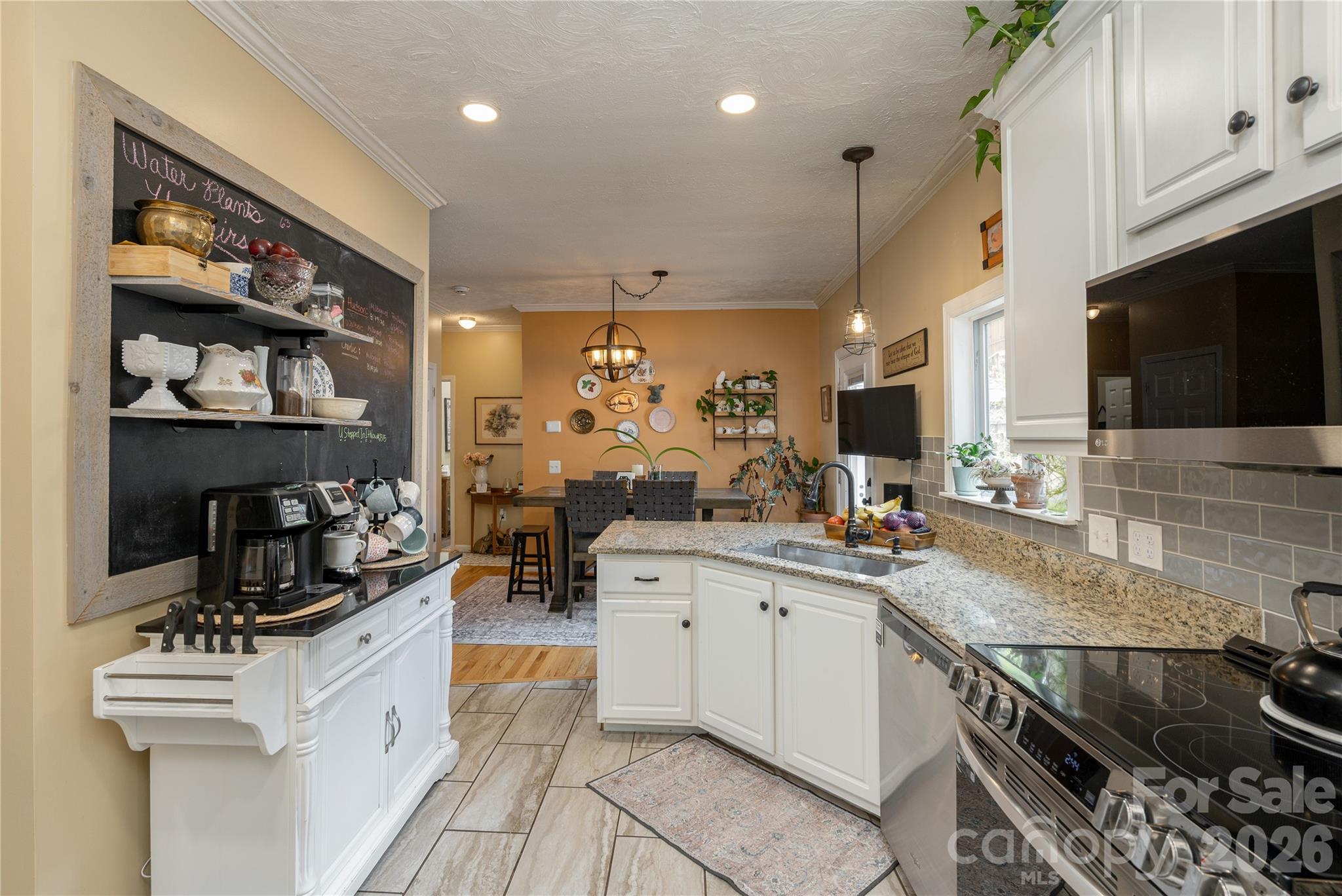 8 Blaines Way Property Photo 12