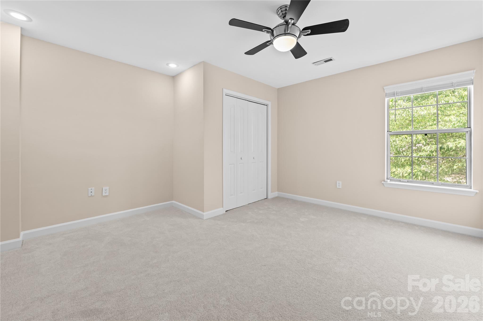 819 Mill Creek Lane Property Photo 13