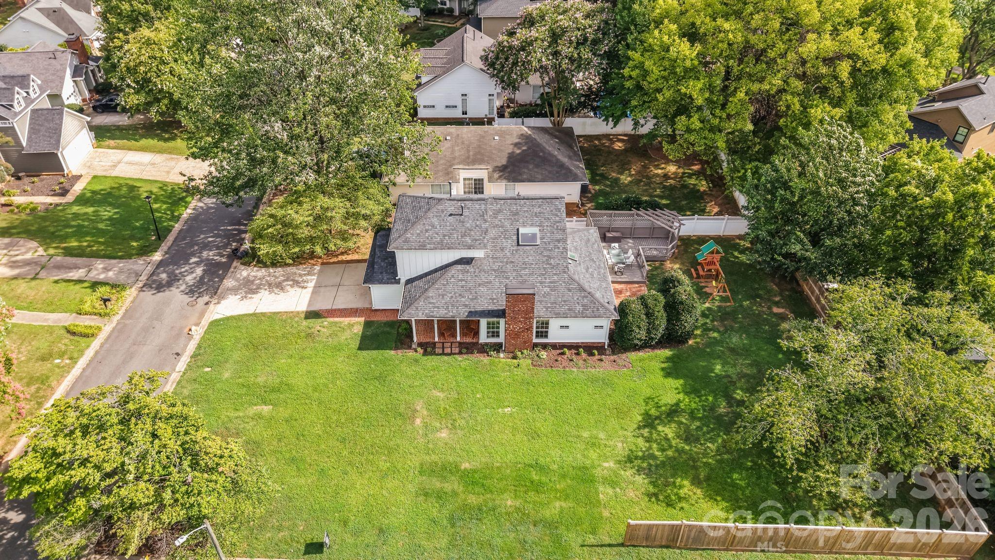 819 Mill Creek Lane Property Photo 17