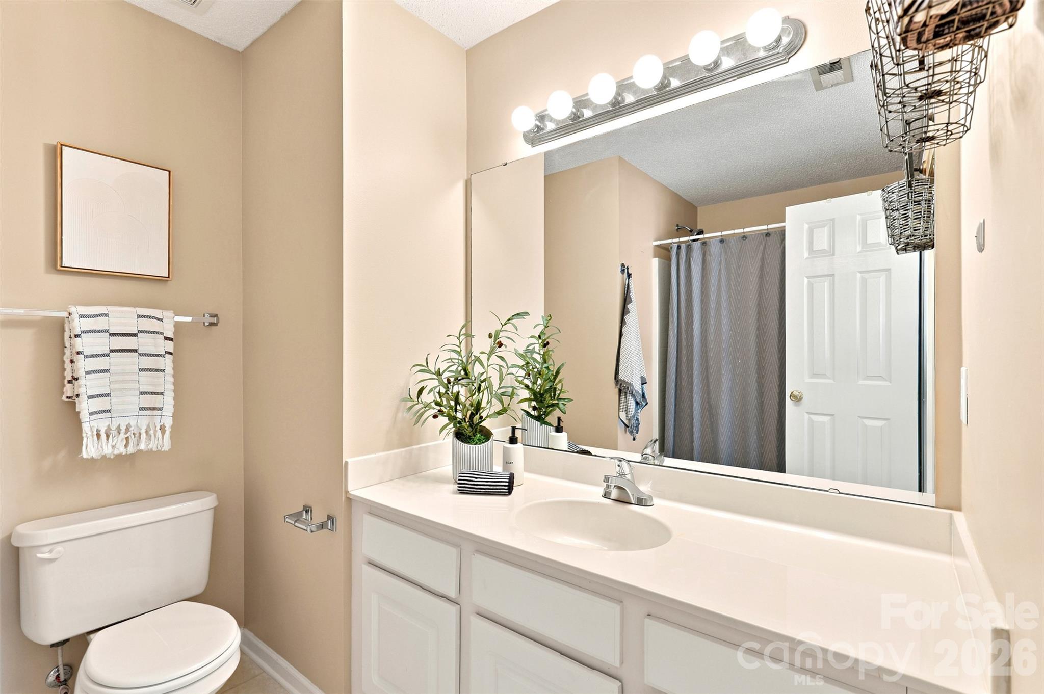 1323 Anthem Court Property Photo 26