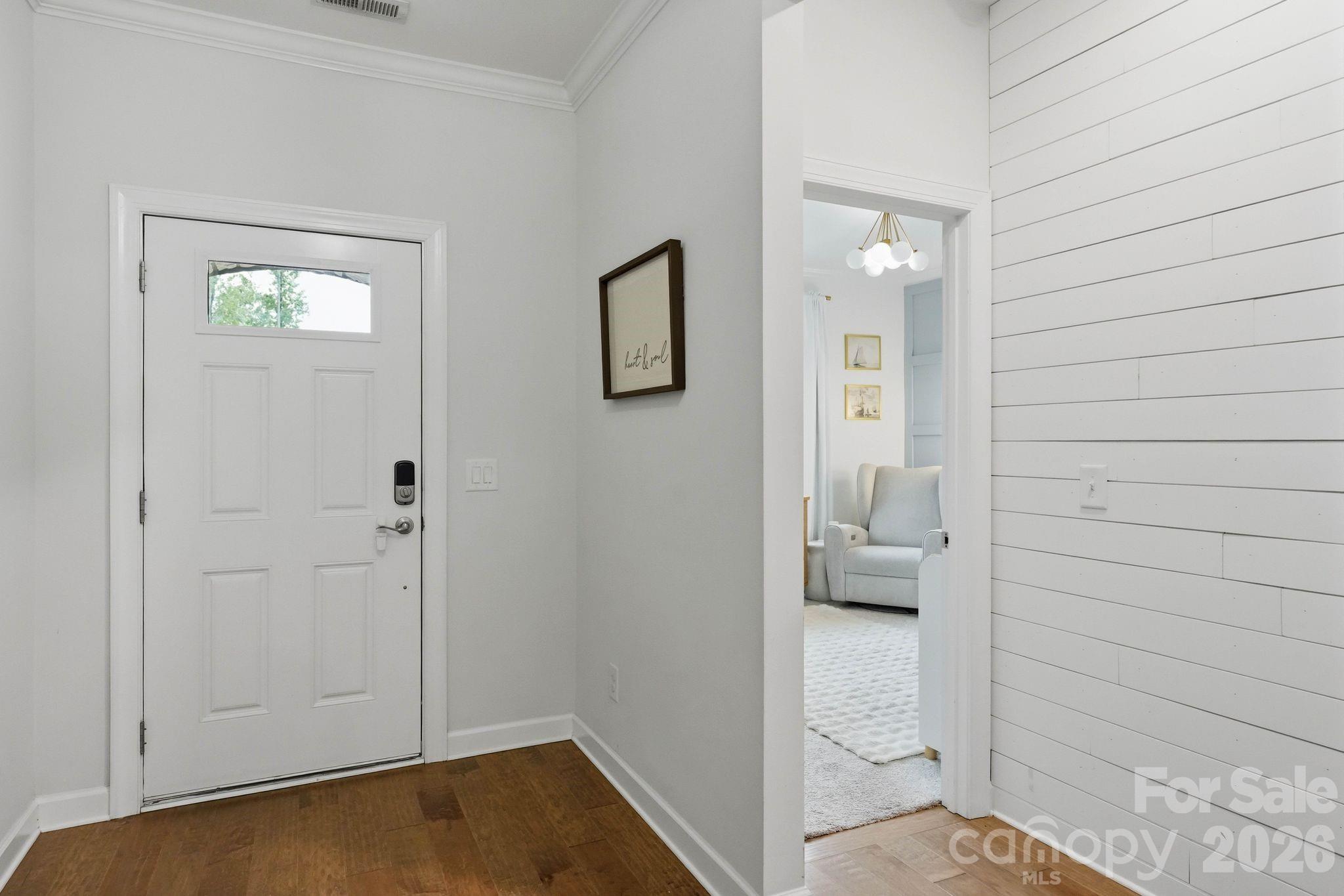 8504 Pennegrove Circle Property Photo 2