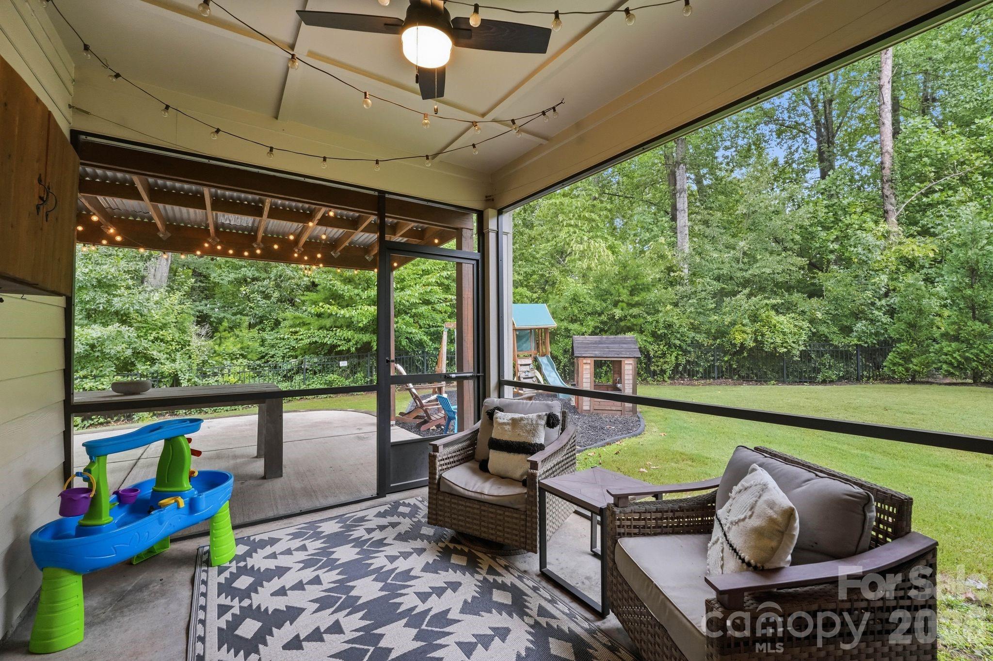 8504 Pennegrove Circle Property Photo 30