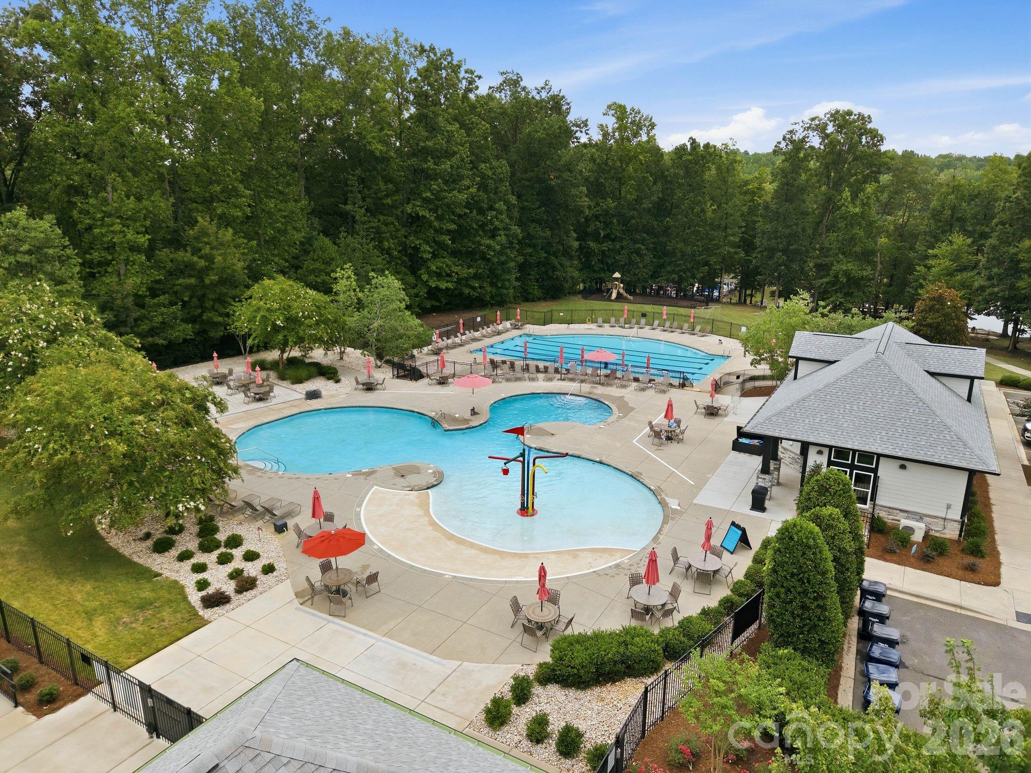8504 Pennegrove Circle Property Photo 44