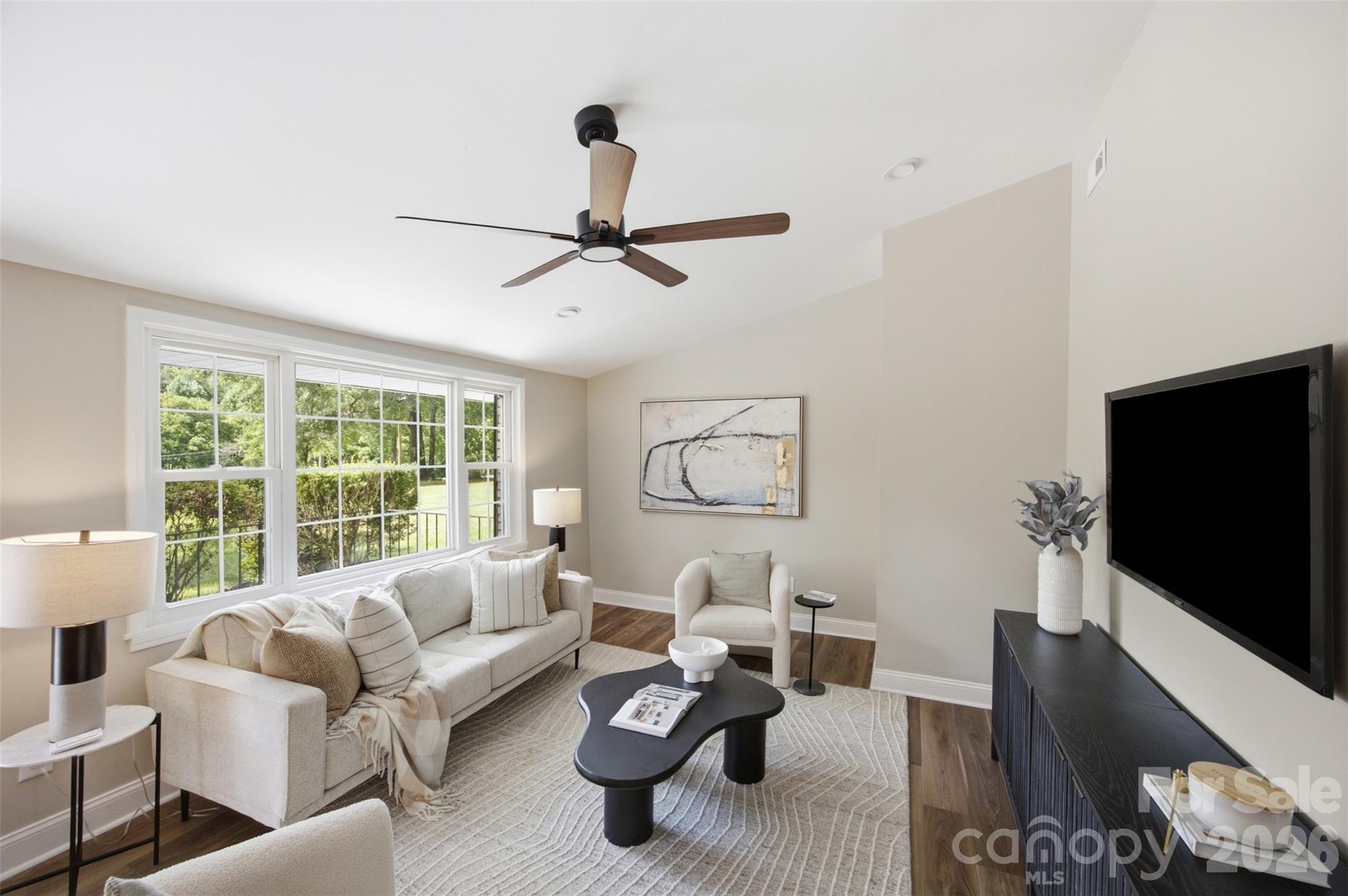 8223 Knollwood Circle Property Photo 11