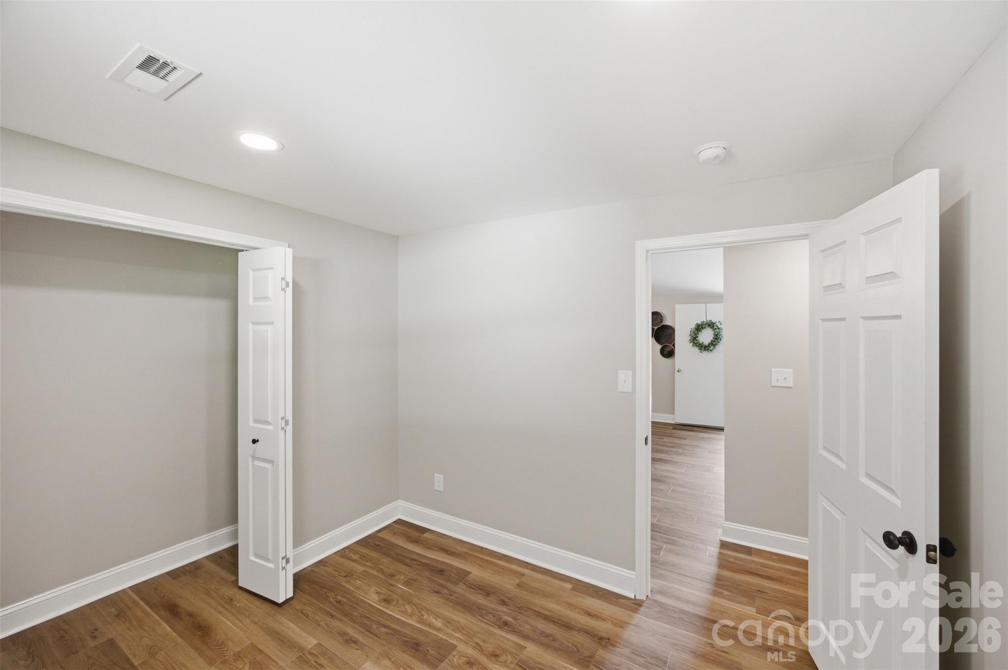 8223 Knollwood Circle Property Photo 18