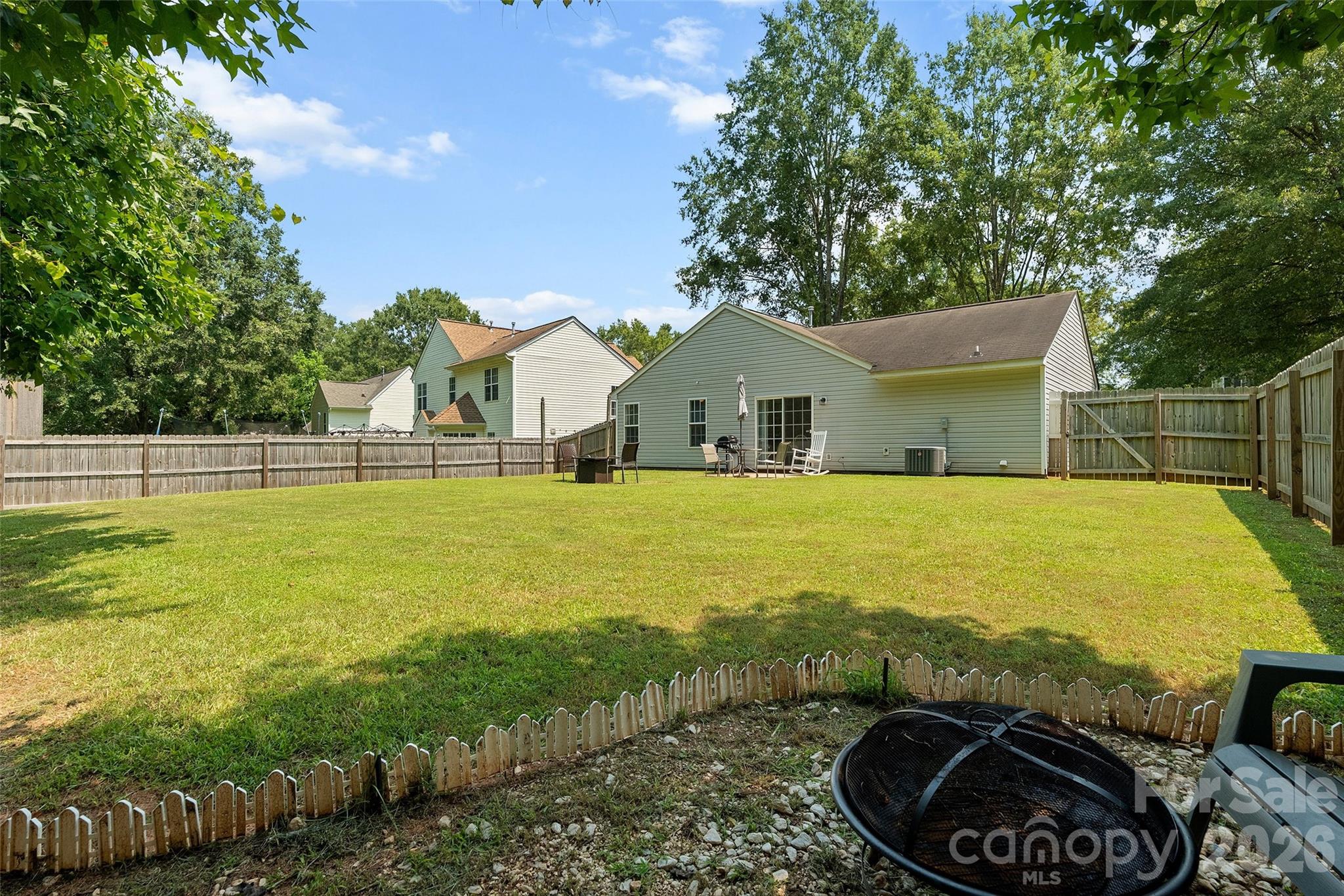 8019 Shiny Meadow Lane Property Photo 22