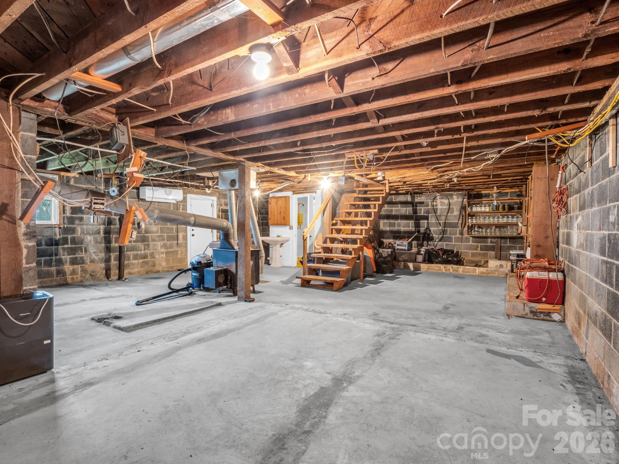 1086 Carters Ridge Road Property Photo 35
