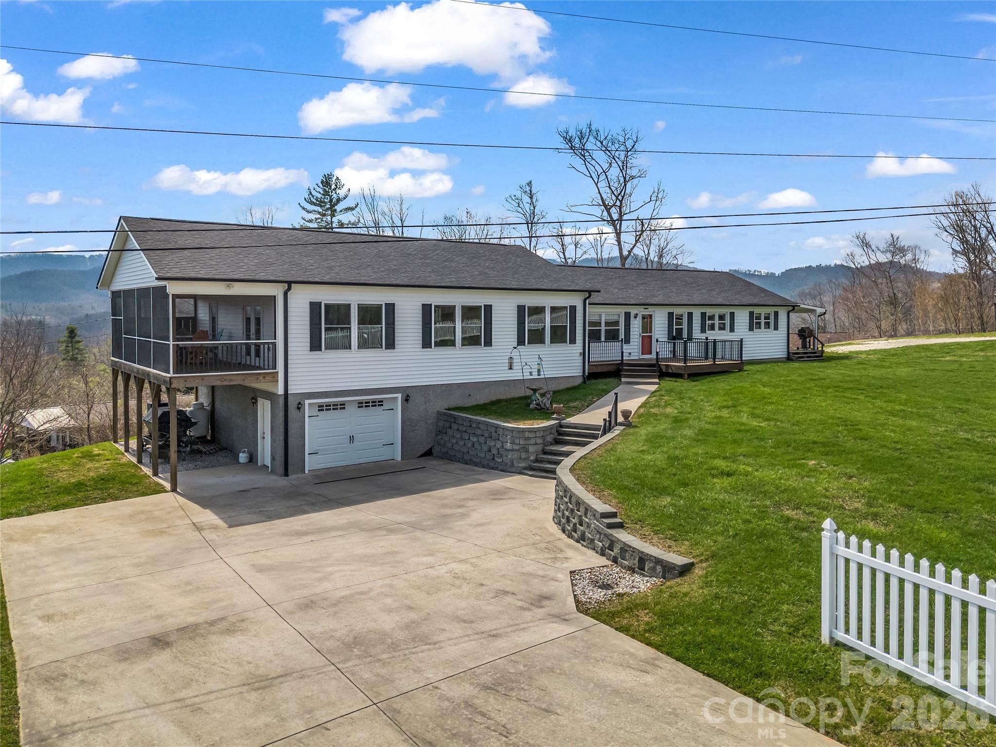1086 Carters Ridge Road Property Photo 37