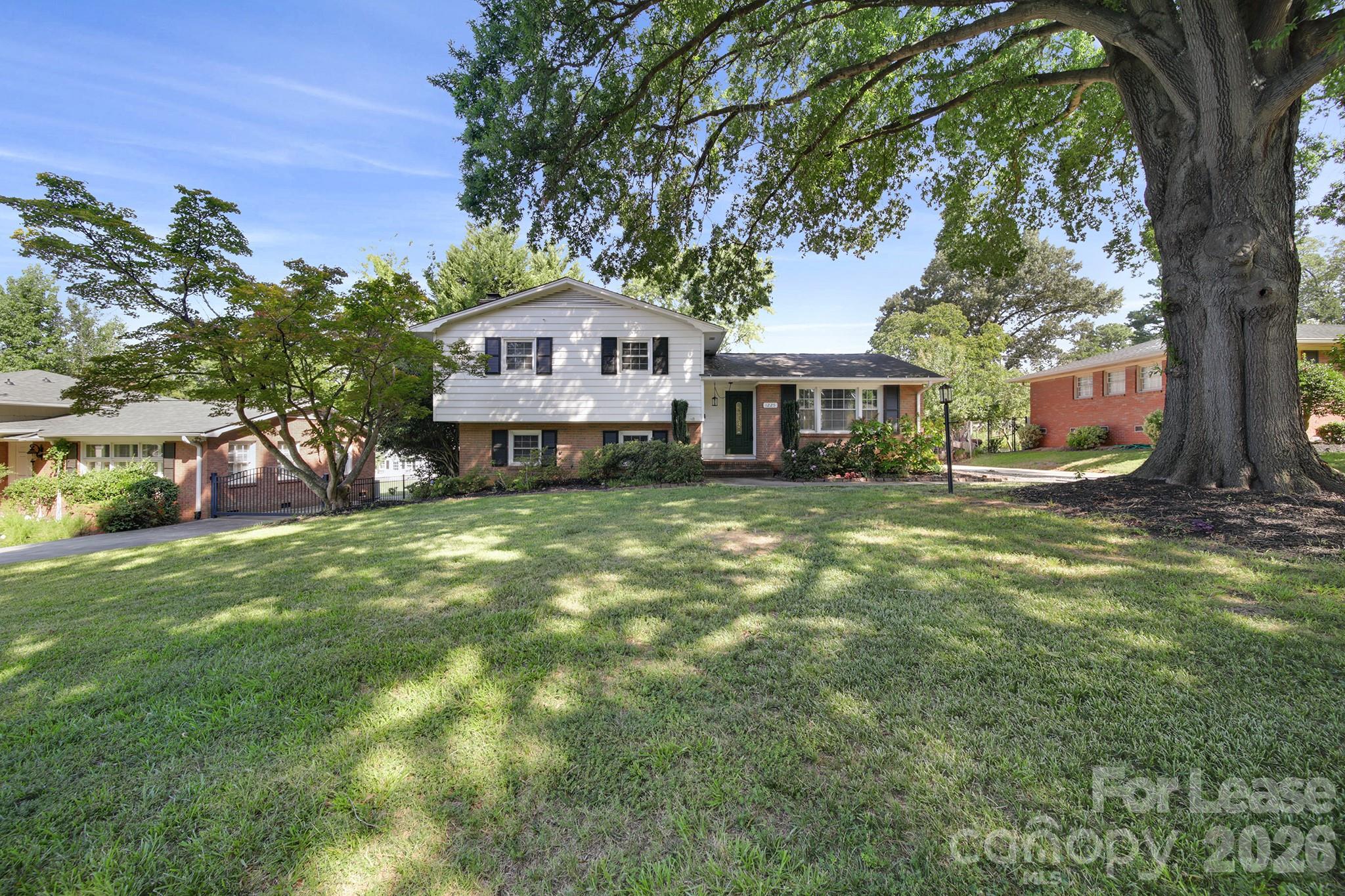 1225 Jersey Lane Property Photo 1