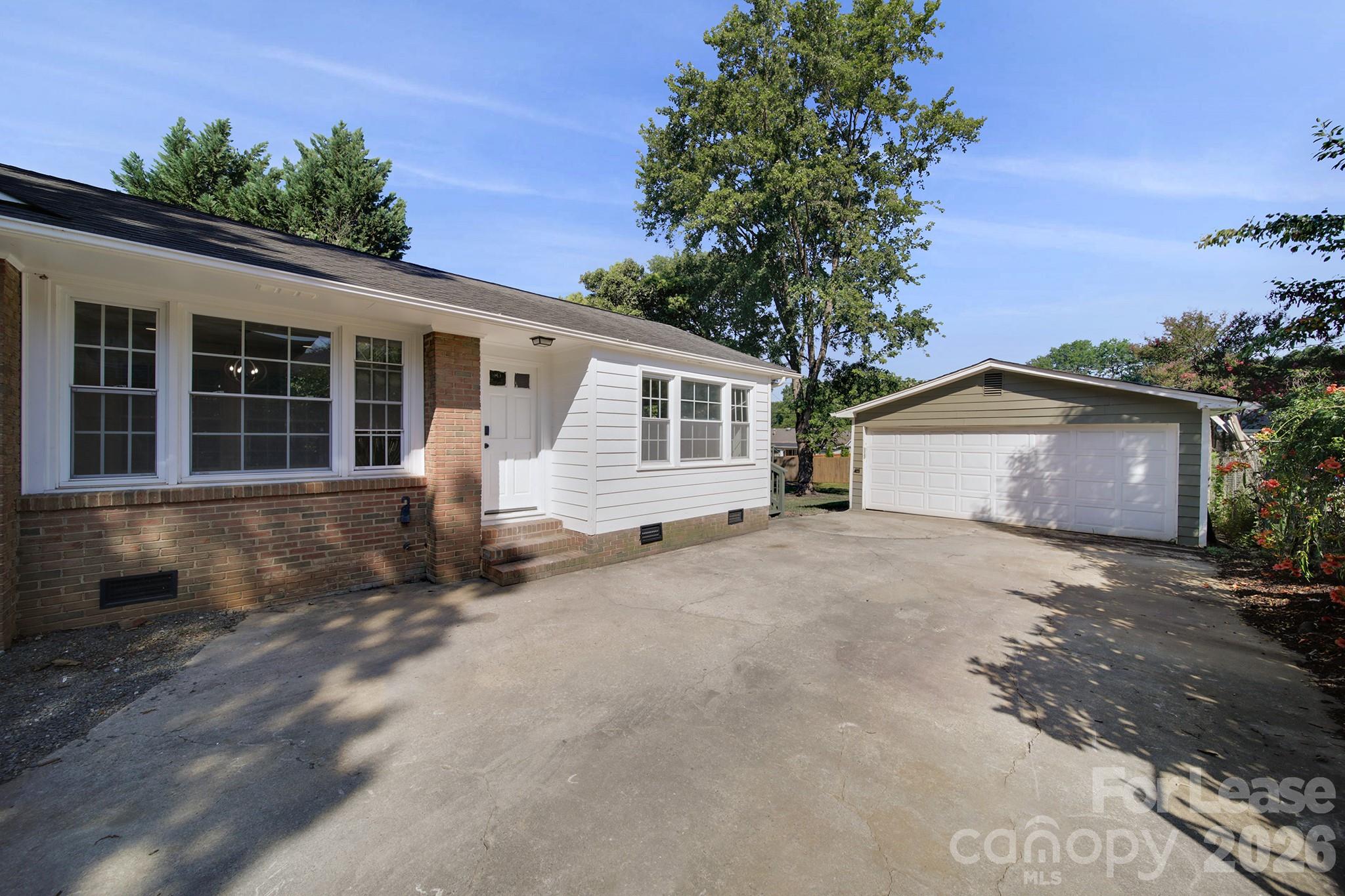 1225 Jersey Lane Property Photo 2
