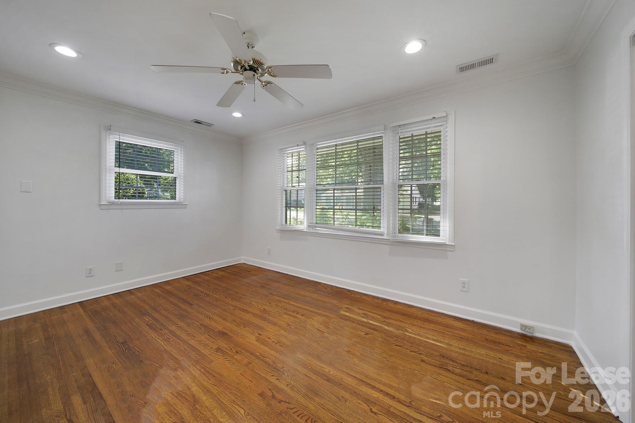 1225 Jersey Lane Property Photo 4