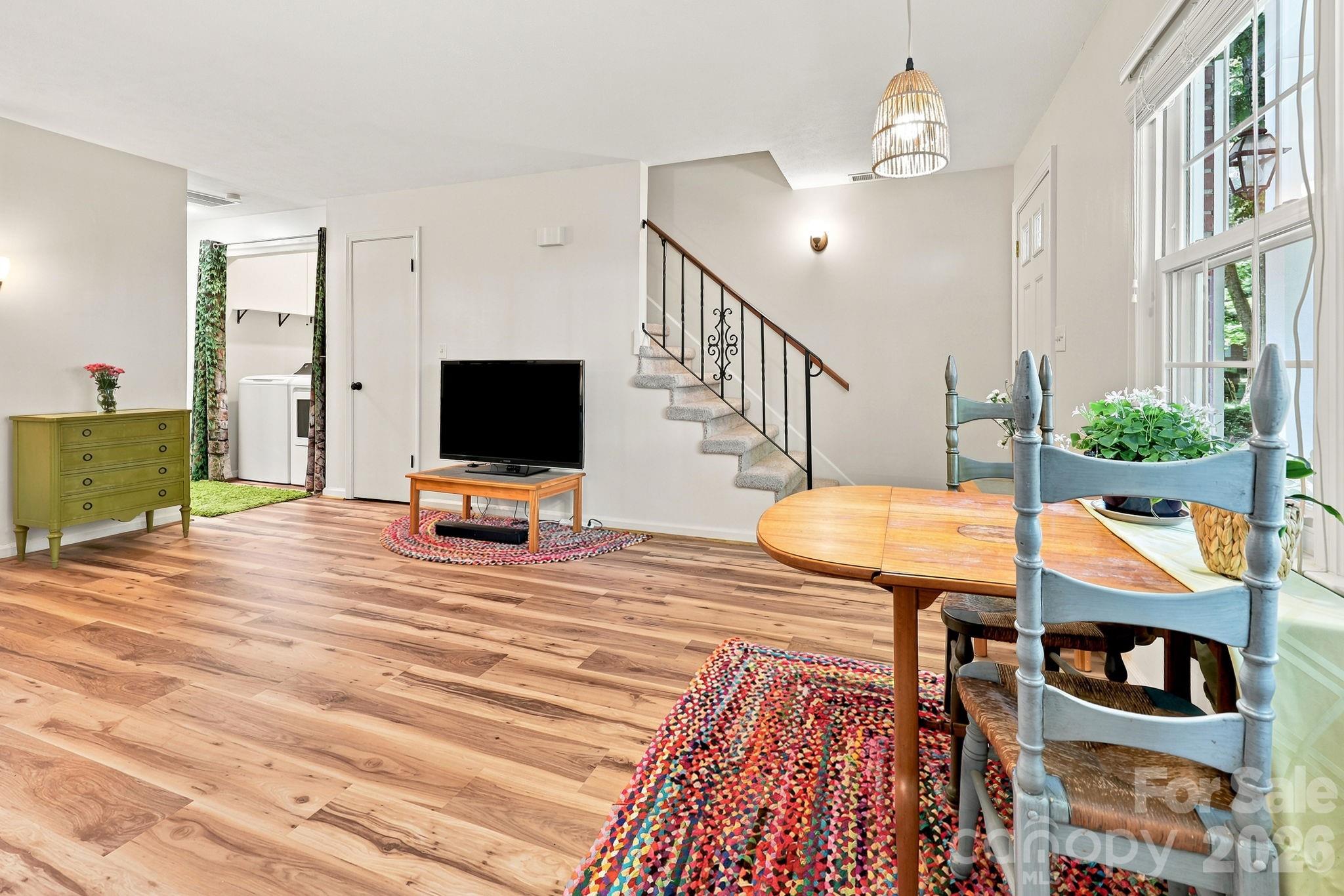 101 Boyd Drive 2c Property Photo 13