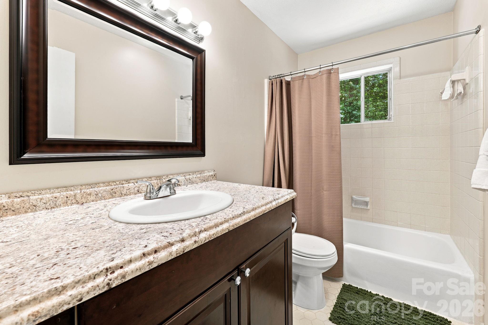 101 Boyd Drive 2c Property Photo 25