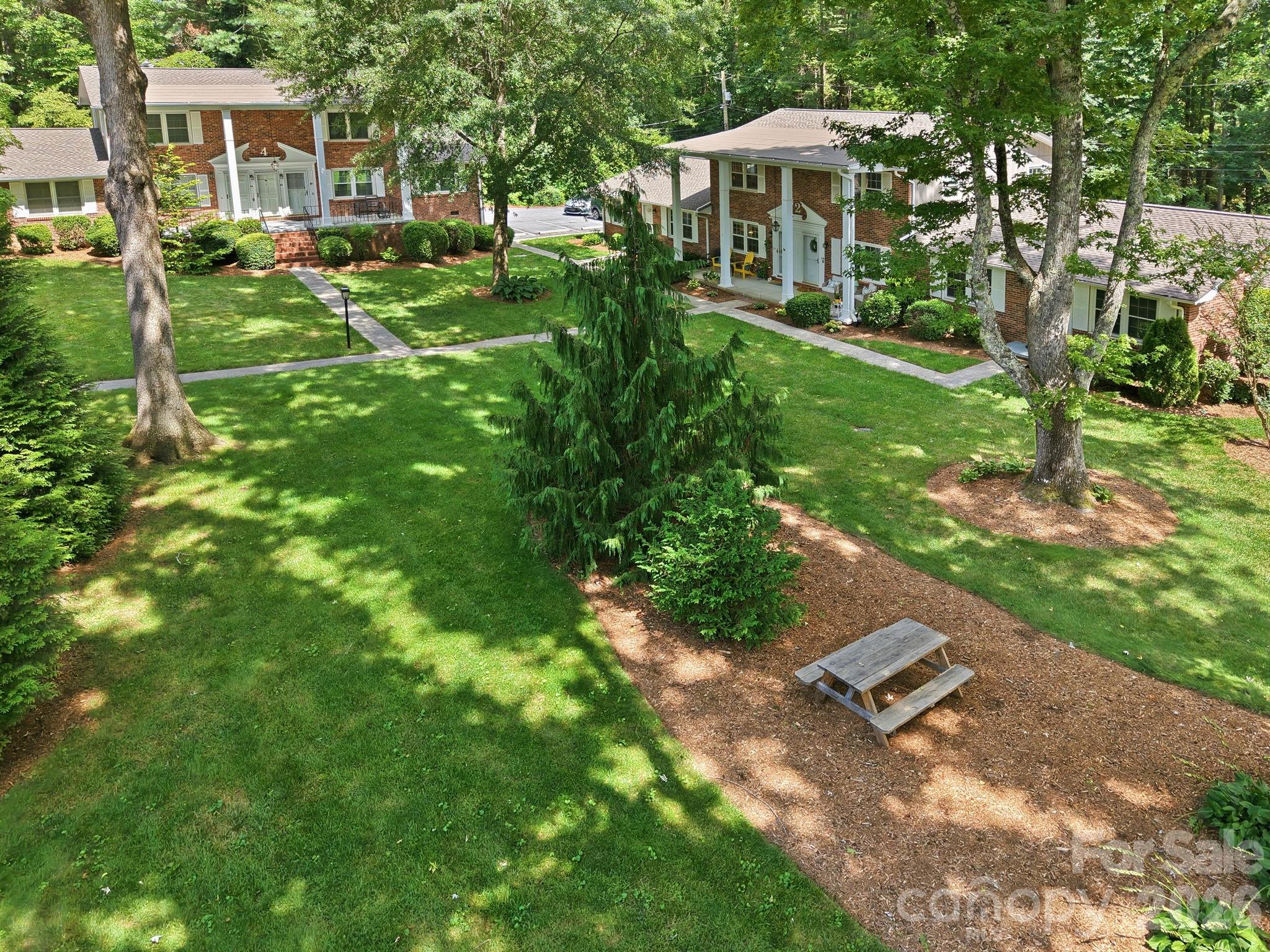 101 Boyd Drive 2c Property Photo 32