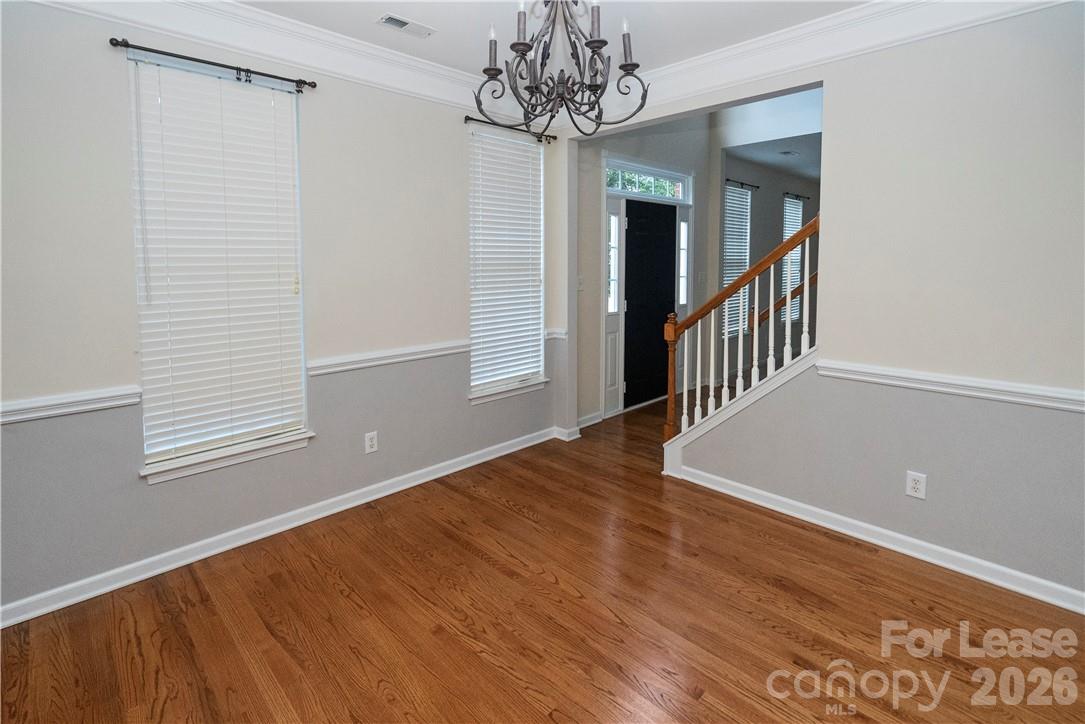 8230 Glamorgan Lane Property Photo 4