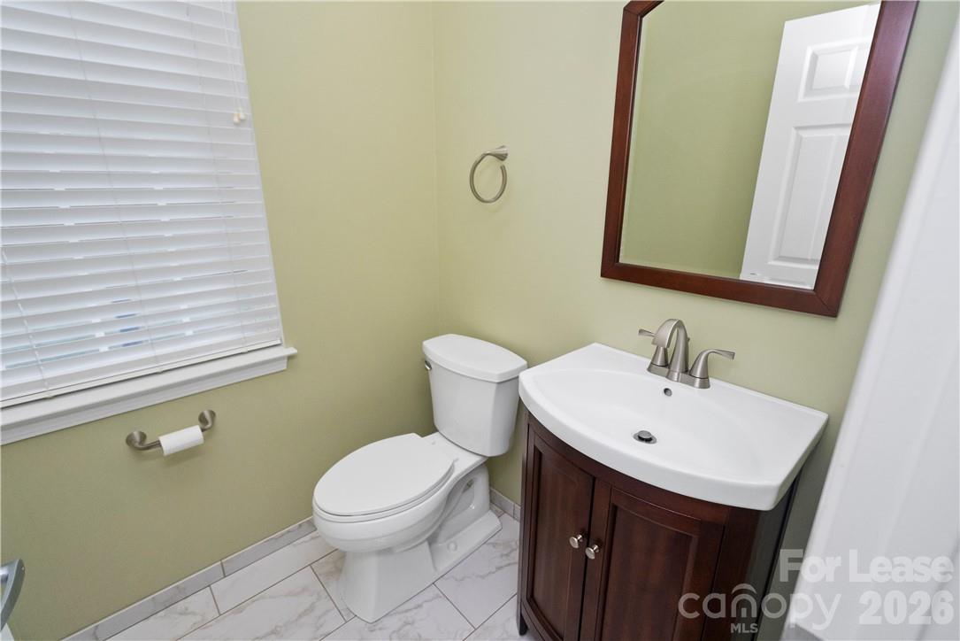 8230 Glamorgan Lane Property Photo 22