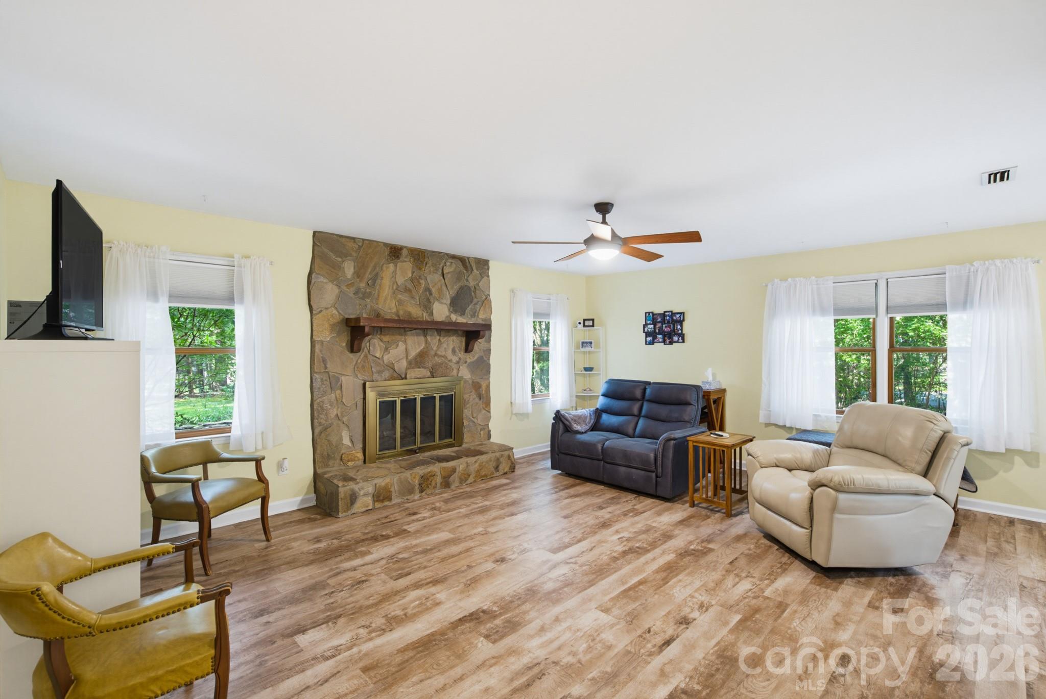 6306 Saddlewood Drive Property Photo 8