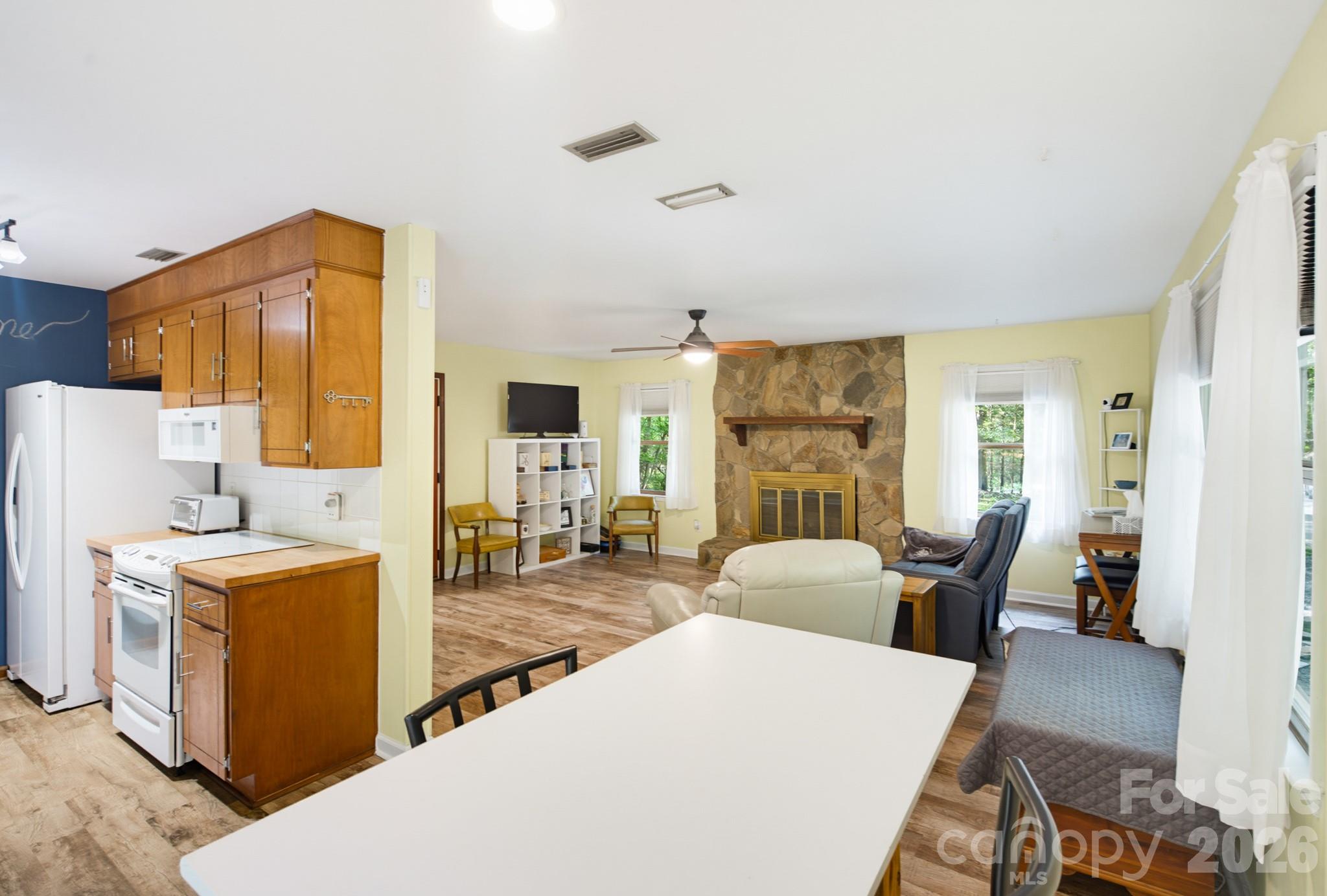 6306 Saddlewood Drive Property Photo 11