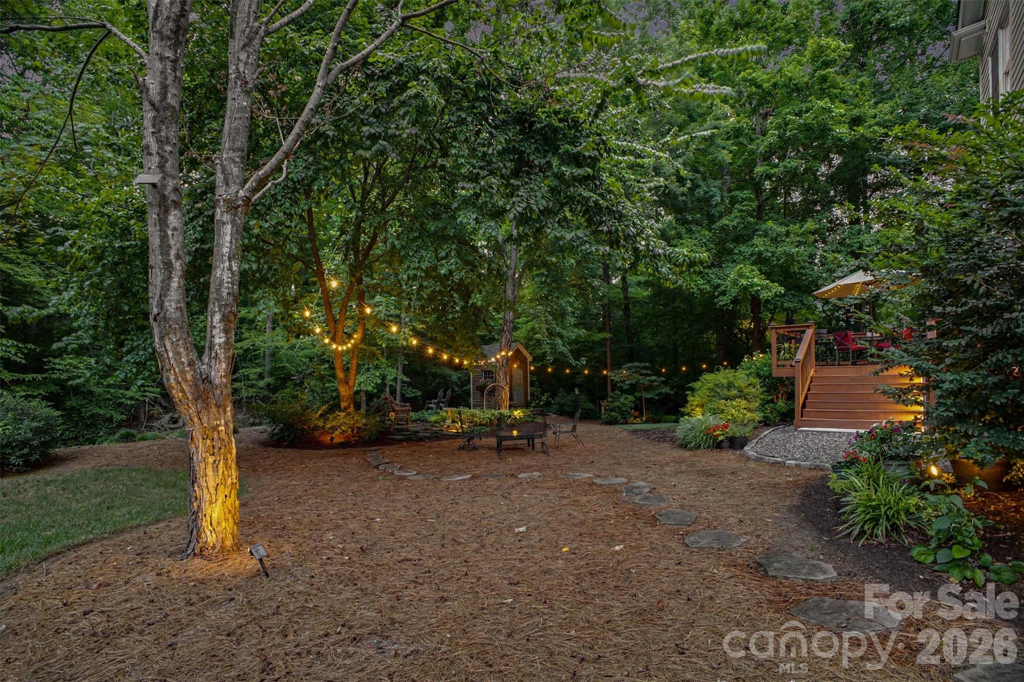 7814 Hollow Oaks Lane Property Photo 5