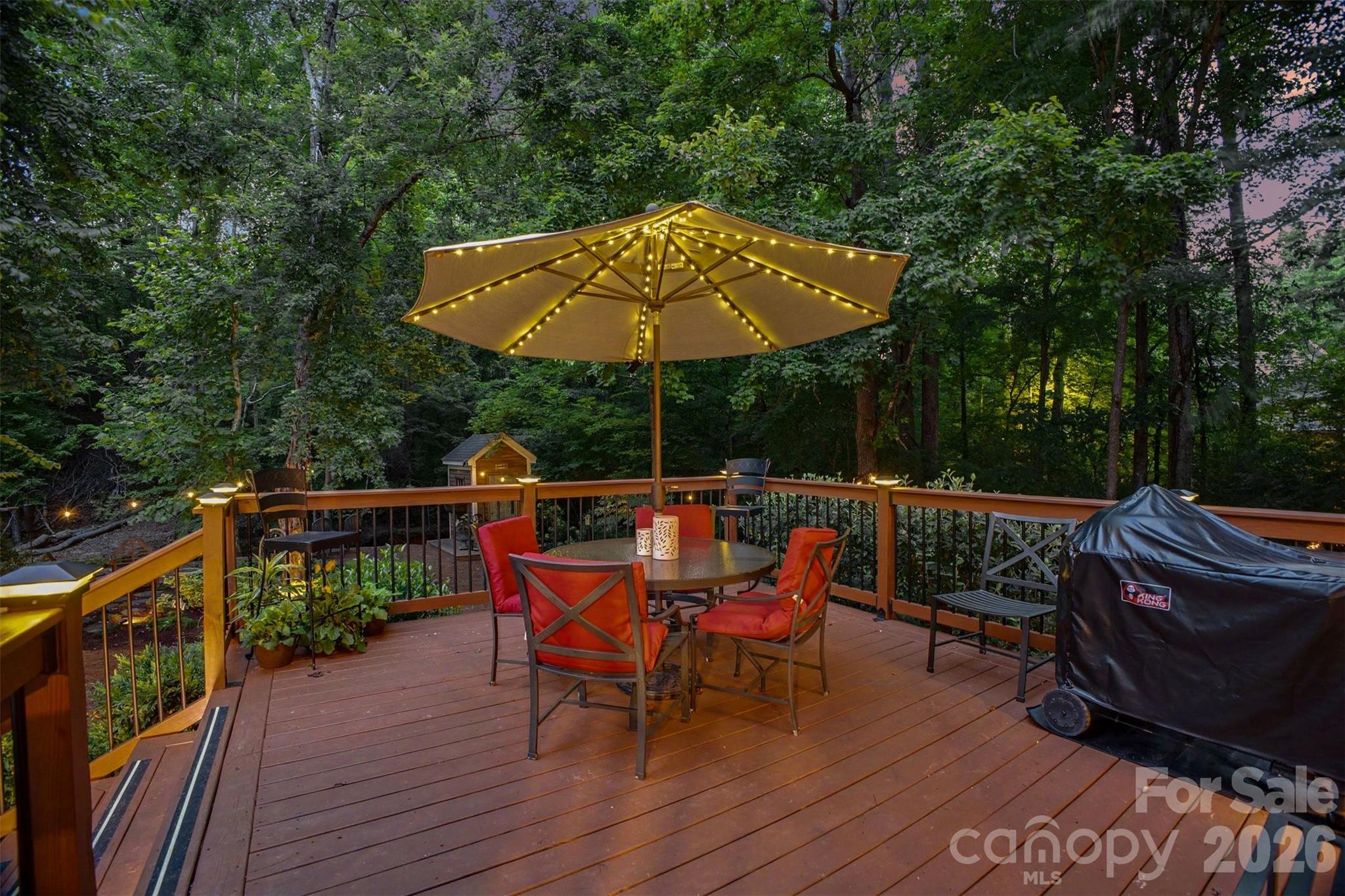 7814 Hollow Oaks Lane Property Photo 10