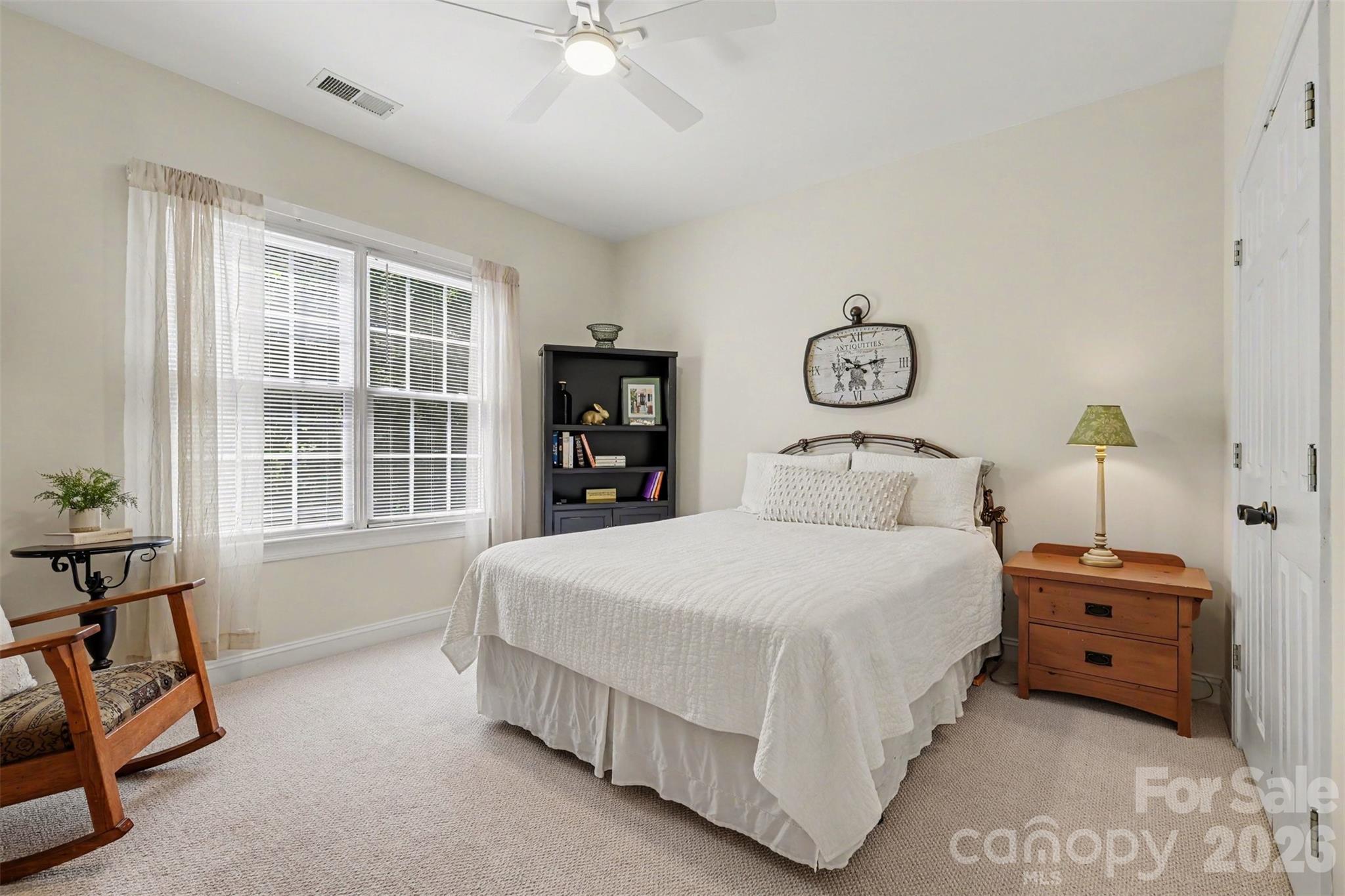 7814 Hollow Oaks Lane Property Photo 32