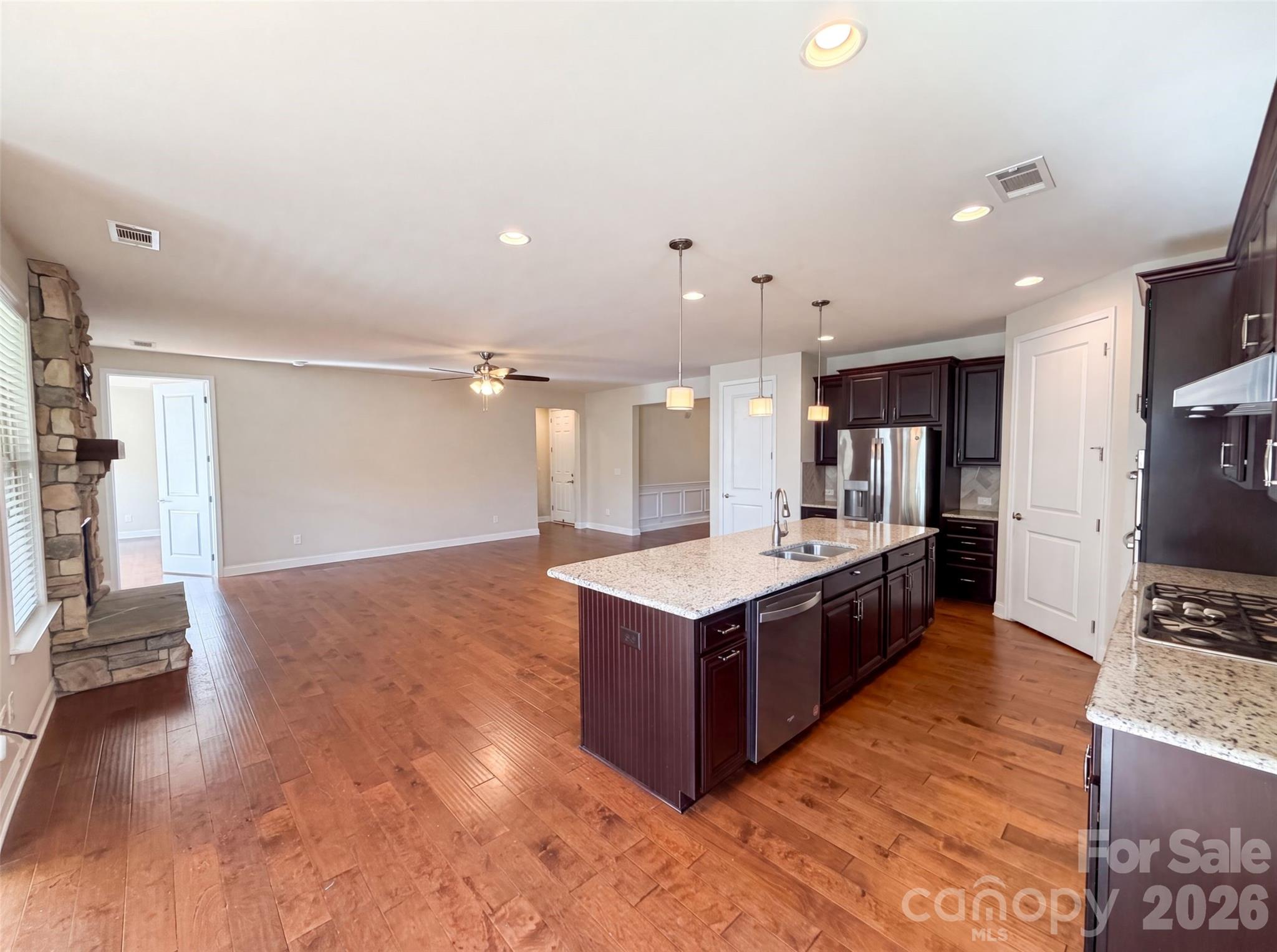 9565 Horsebit Lane Property Photo 2
