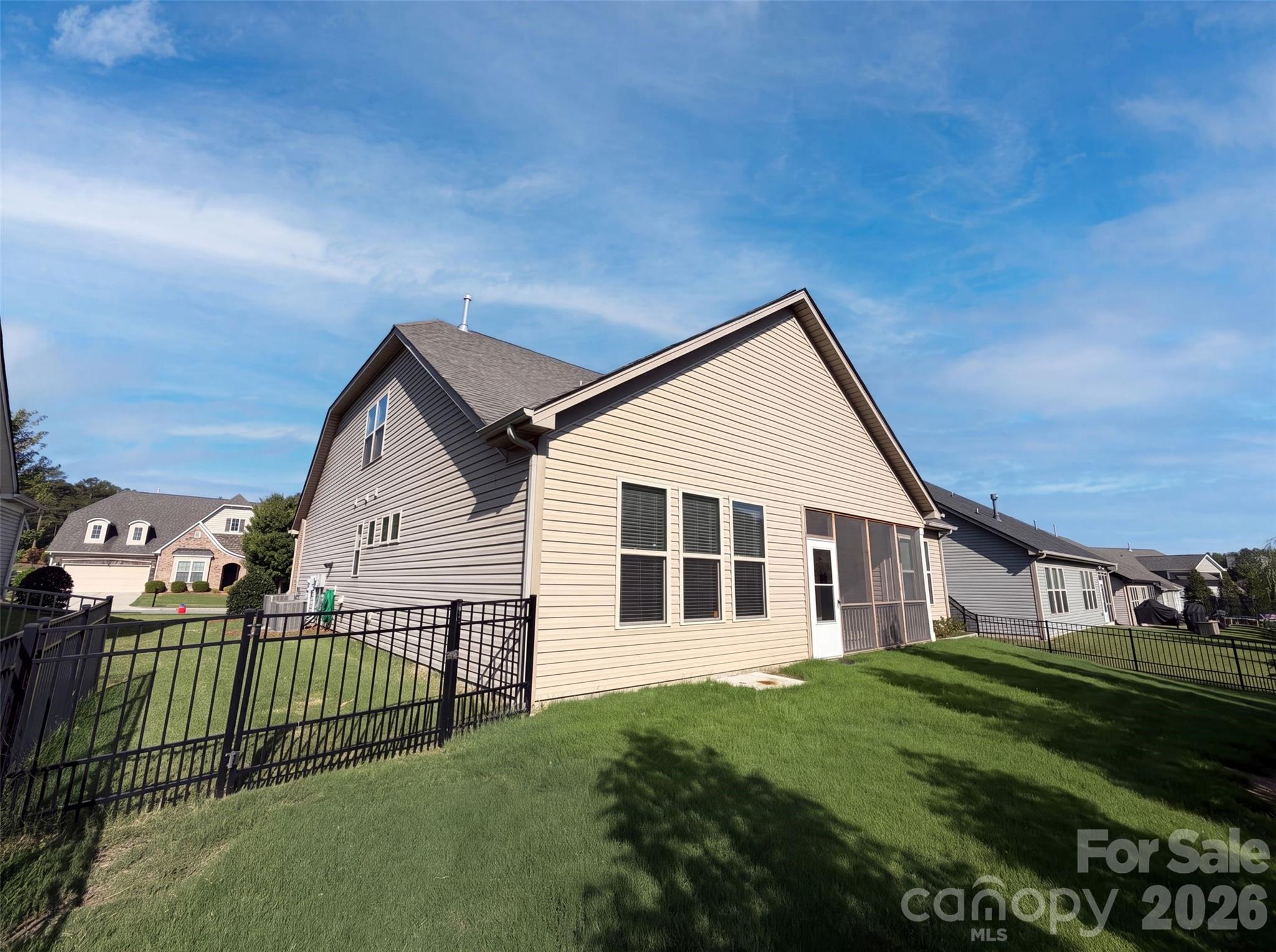 9565 Horsebit Lane Property Photo 21