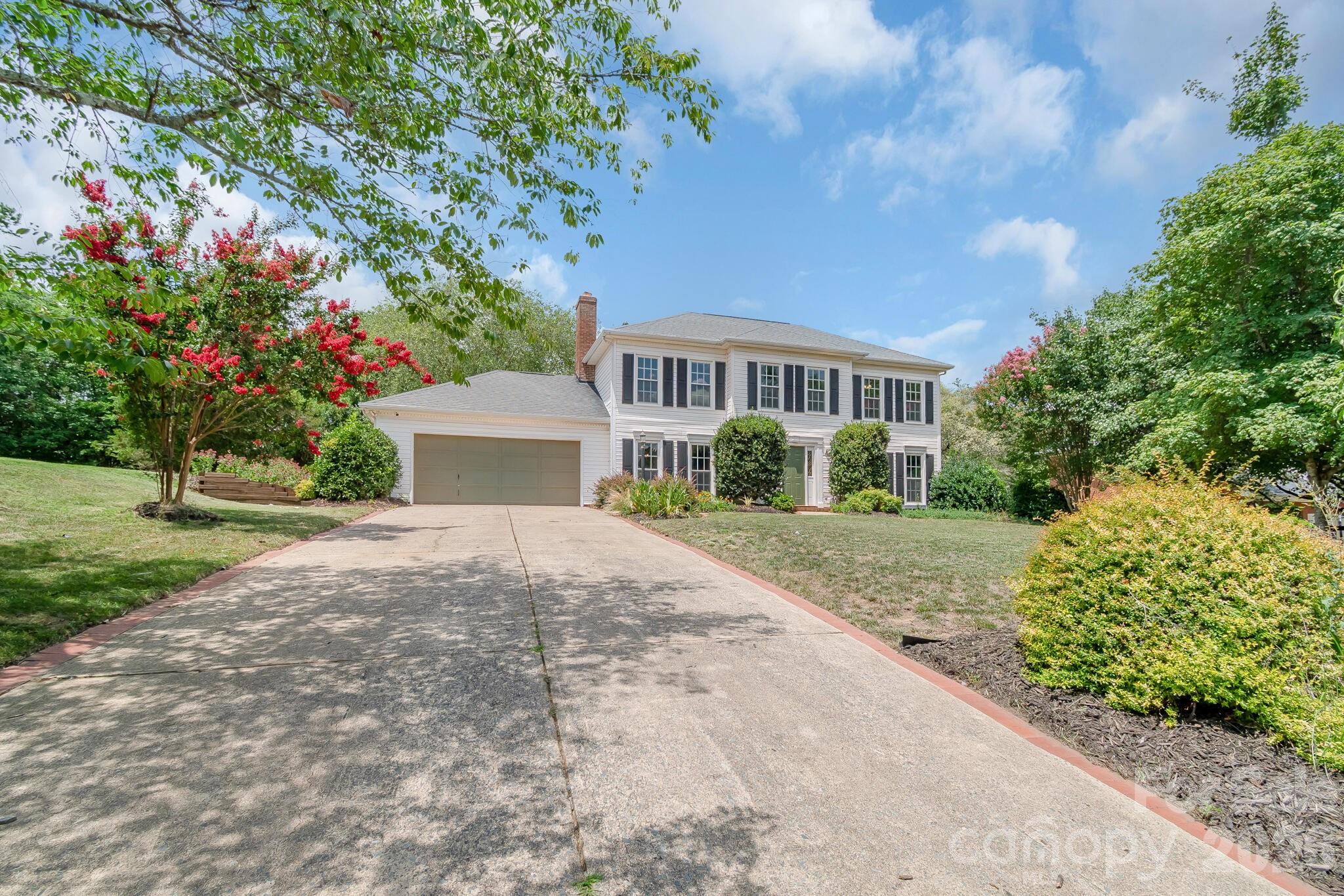 12328 Sandringham Place Property Photo 1
