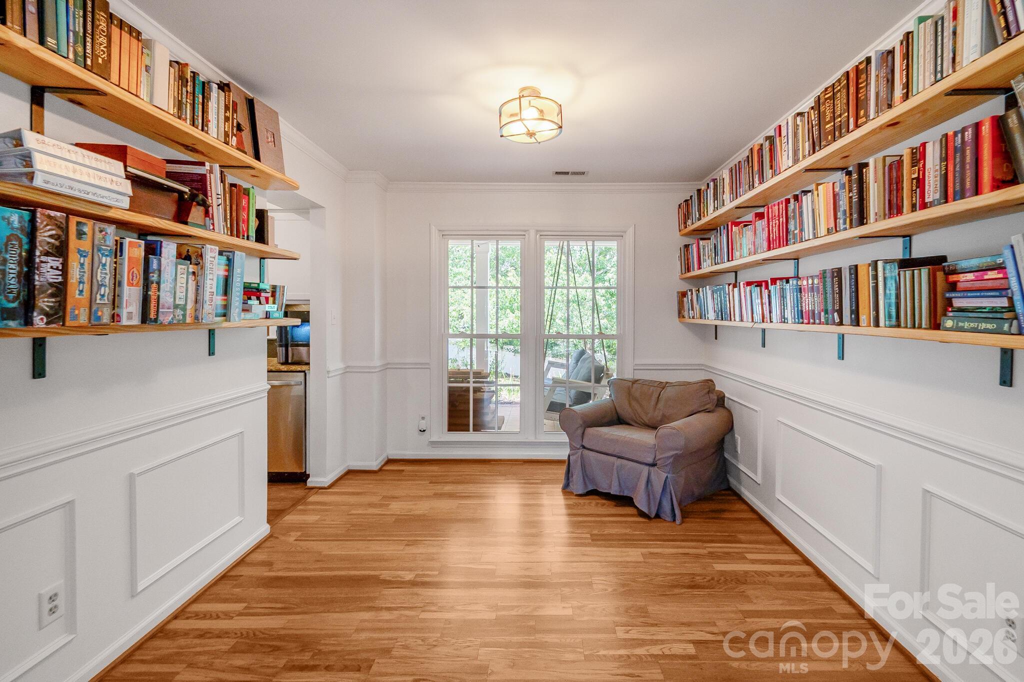12328 Sandringham Place Property Photo 7
