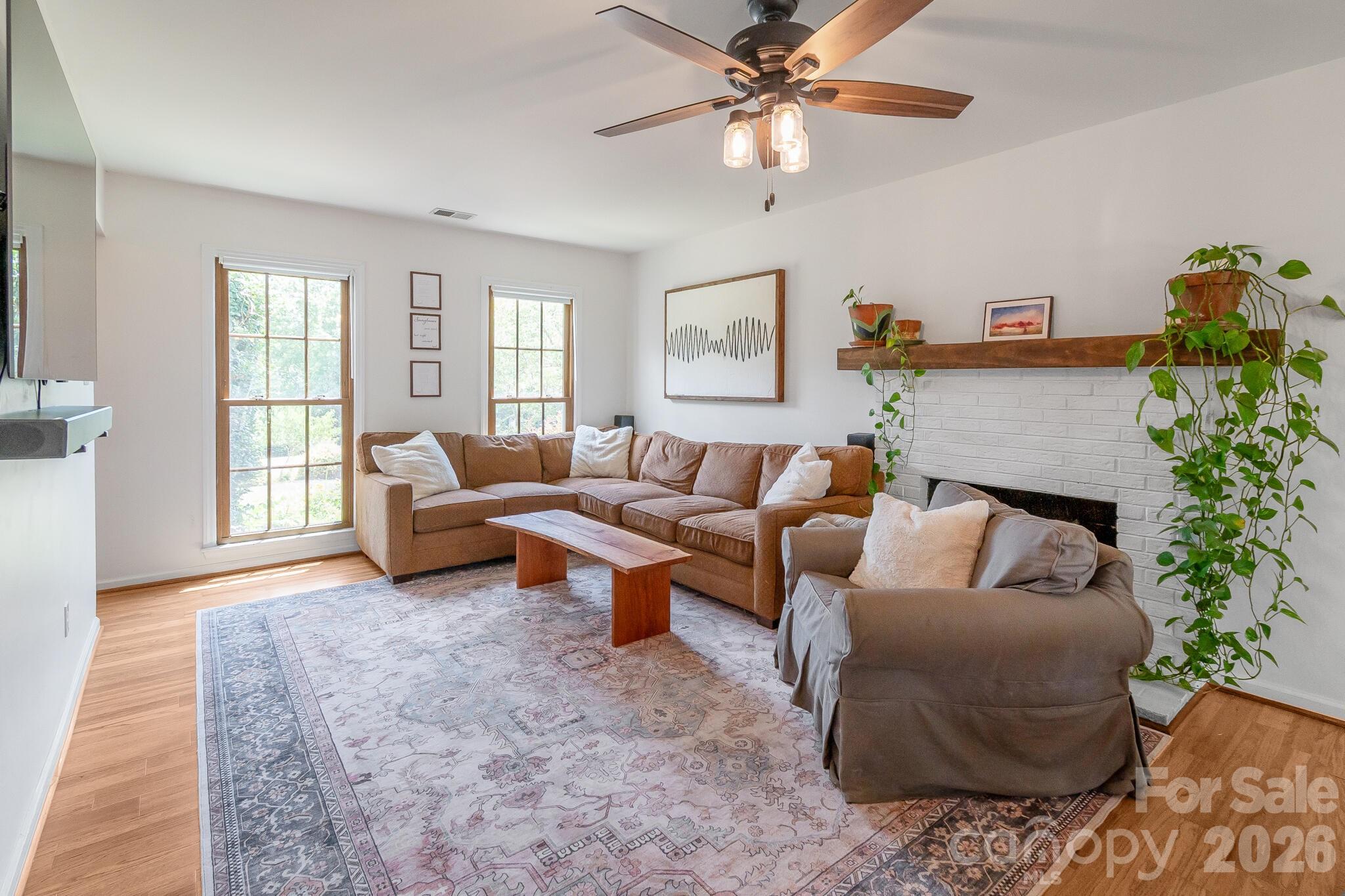 12328 Sandringham Place Property Photo 15