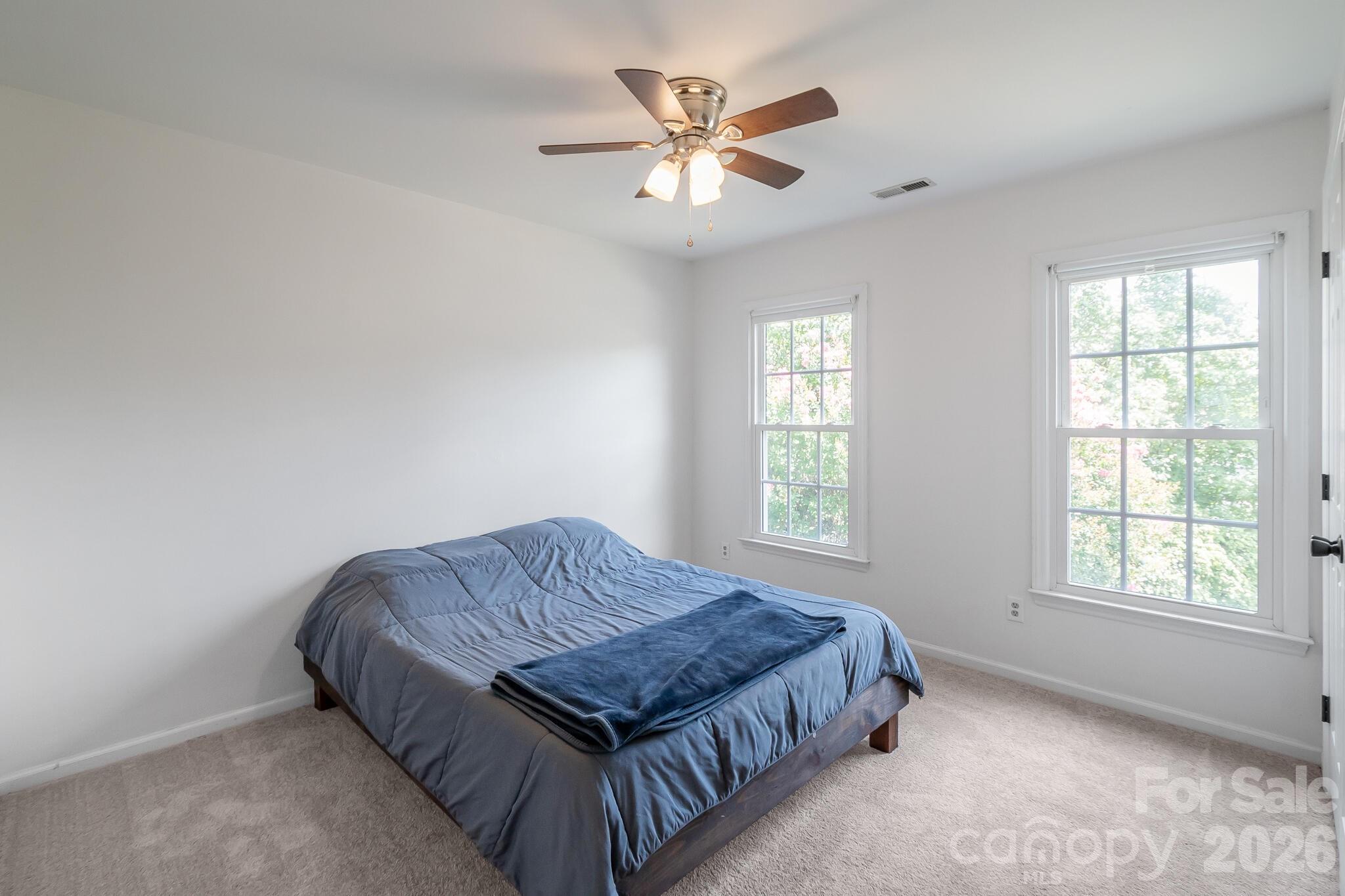 12328 Sandringham Place Property Photo 32