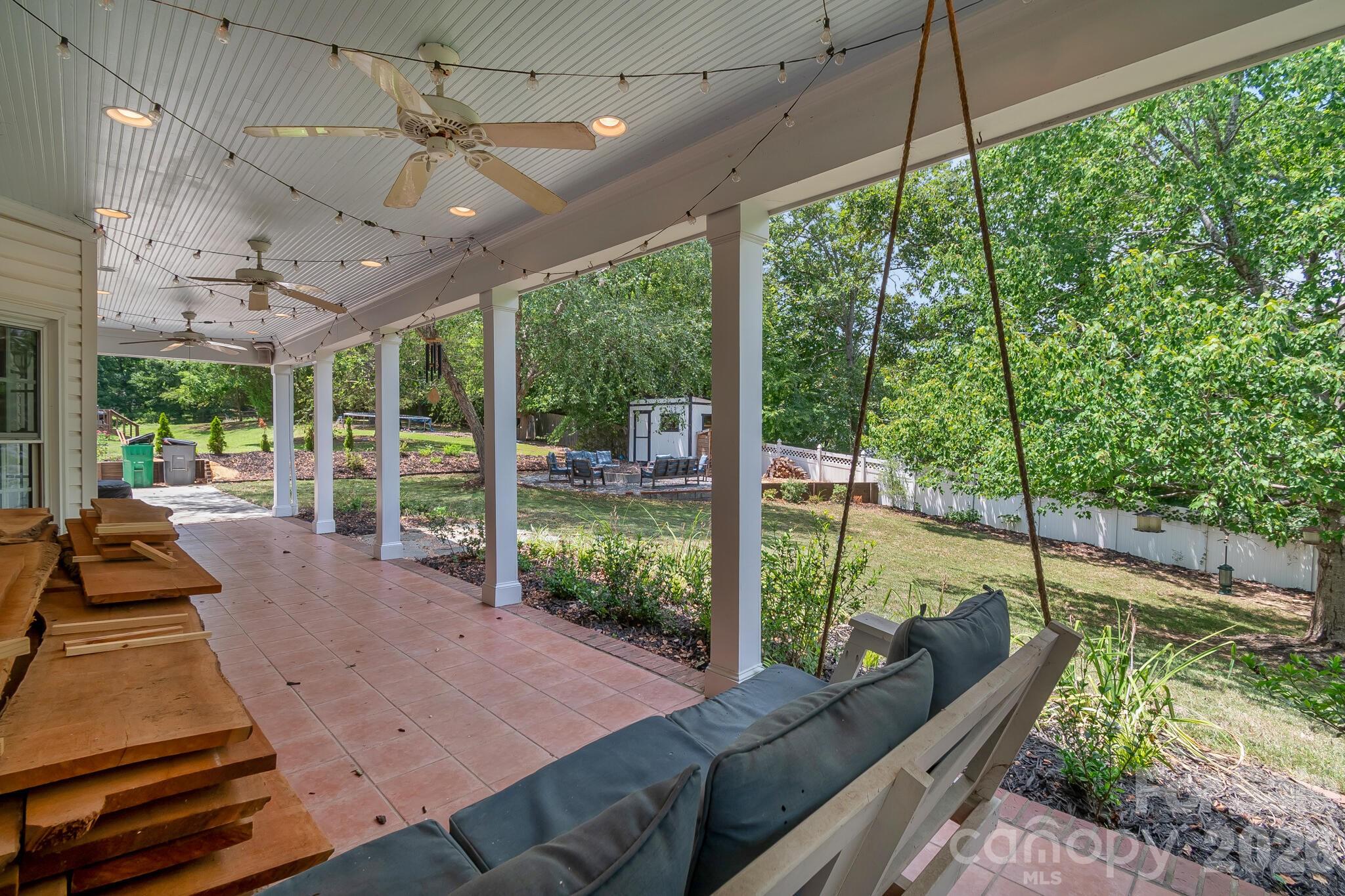 12328 Sandringham Place Property Photo 38