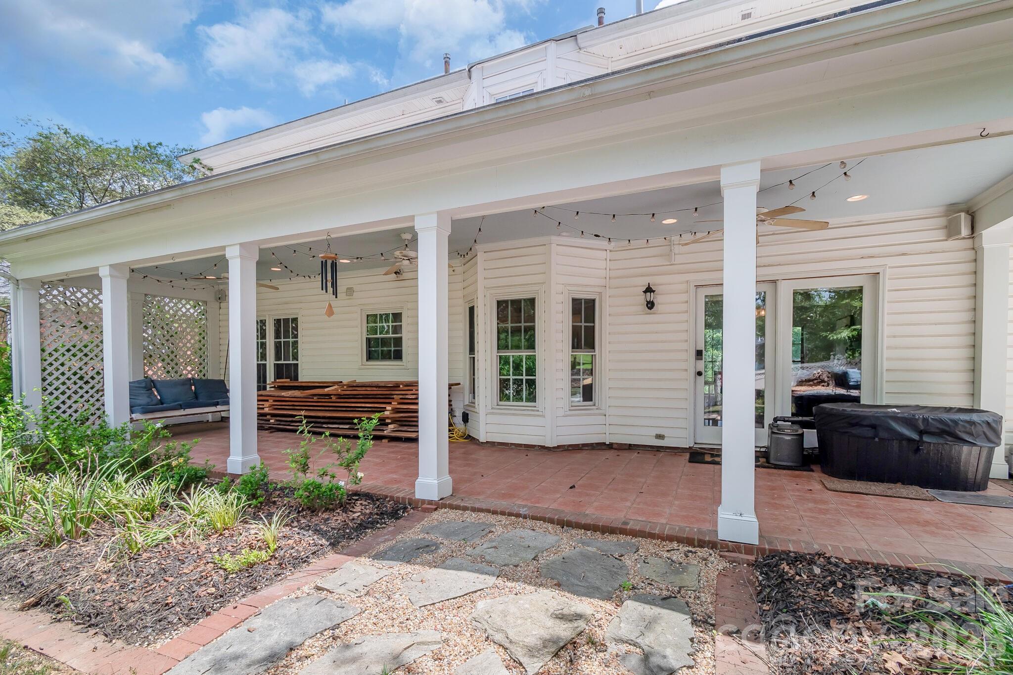 12328 Sandringham Place Property Photo 42