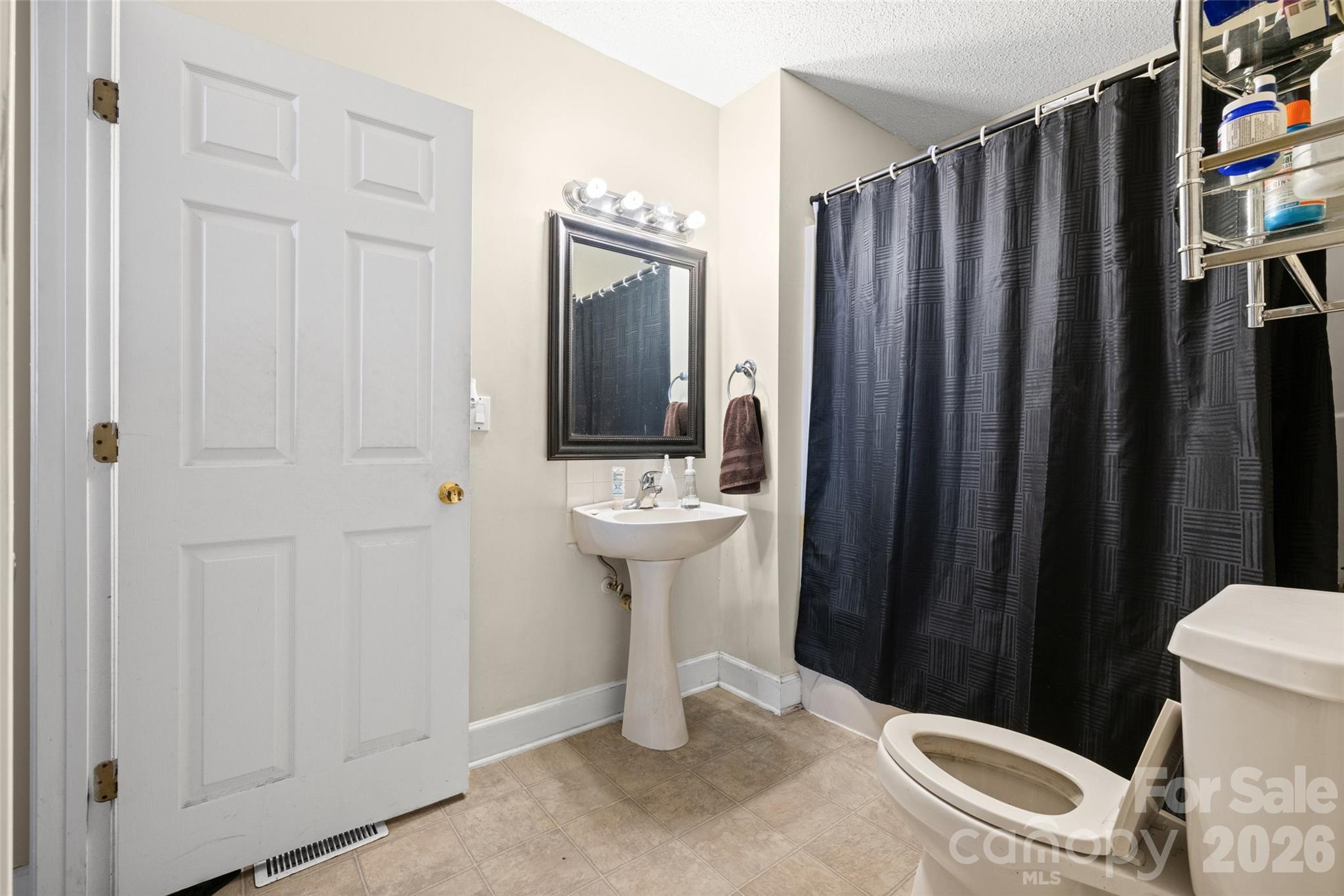 243 8th Avenue Property Photo 30