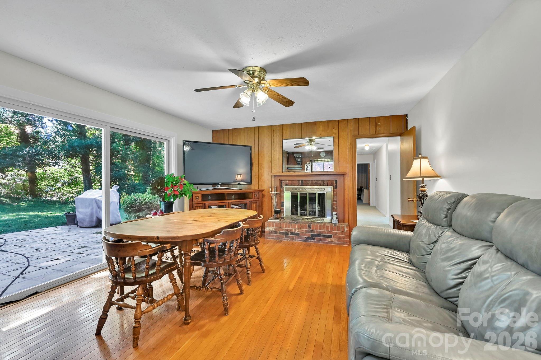 28 Glenview Road Property Photo 11