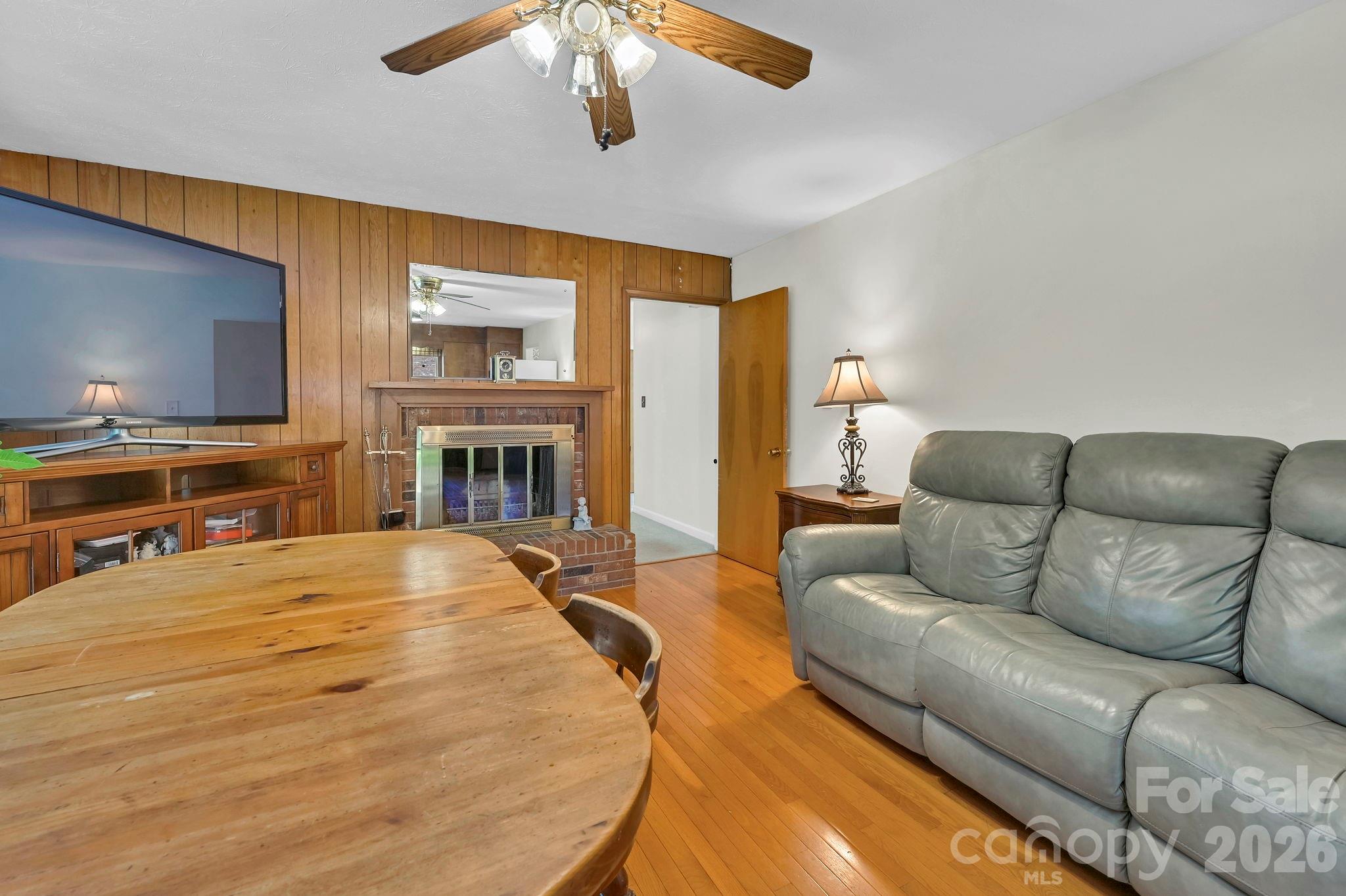28 Glenview Road Property Photo 12