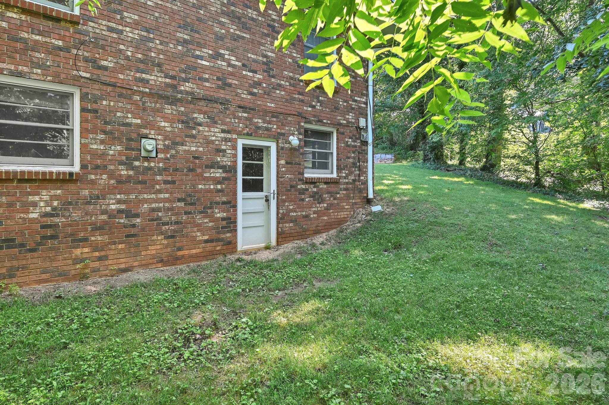 28 Glenview Road Property Photo 27