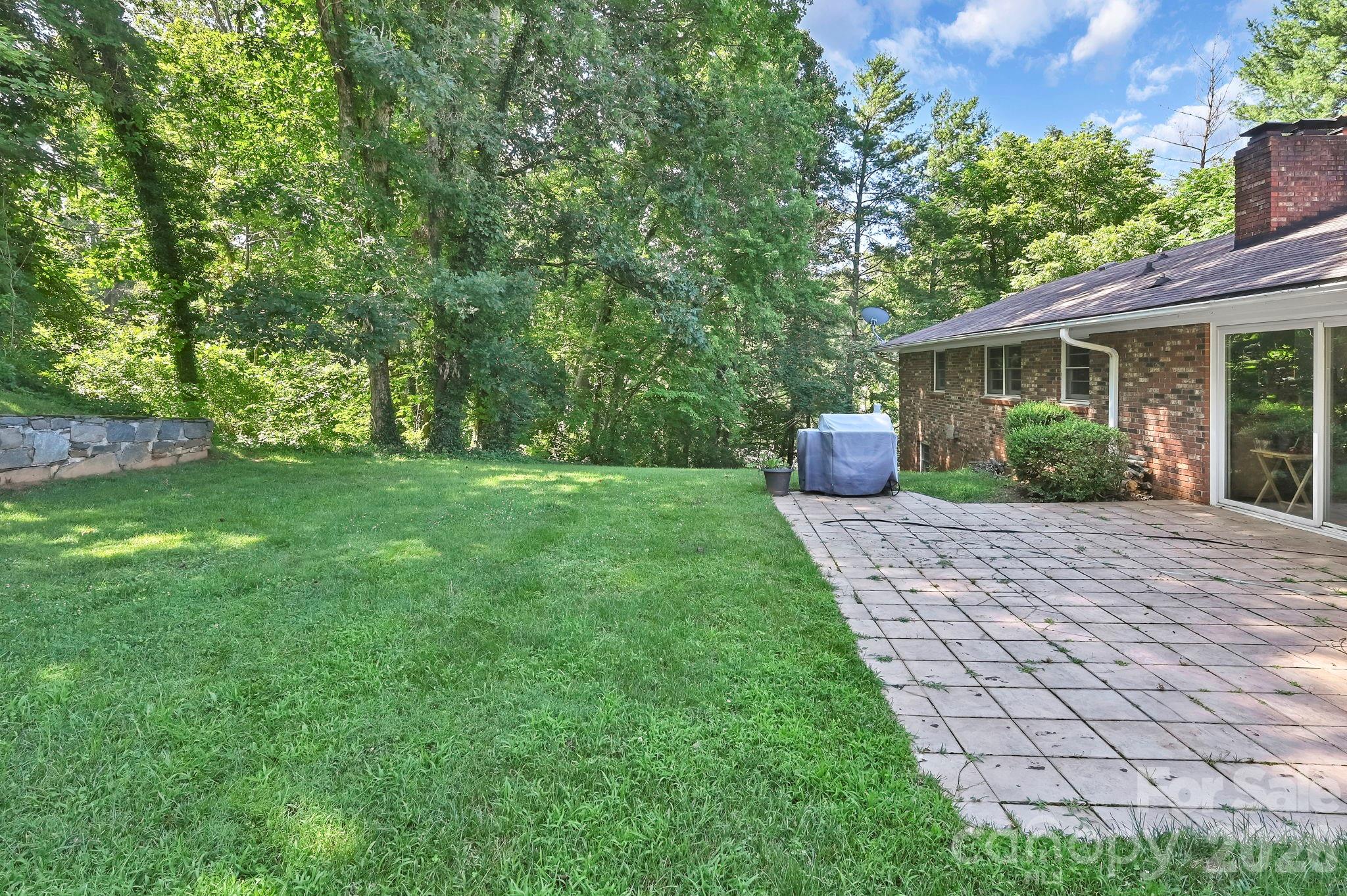 28 Glenview Road Property Photo 30