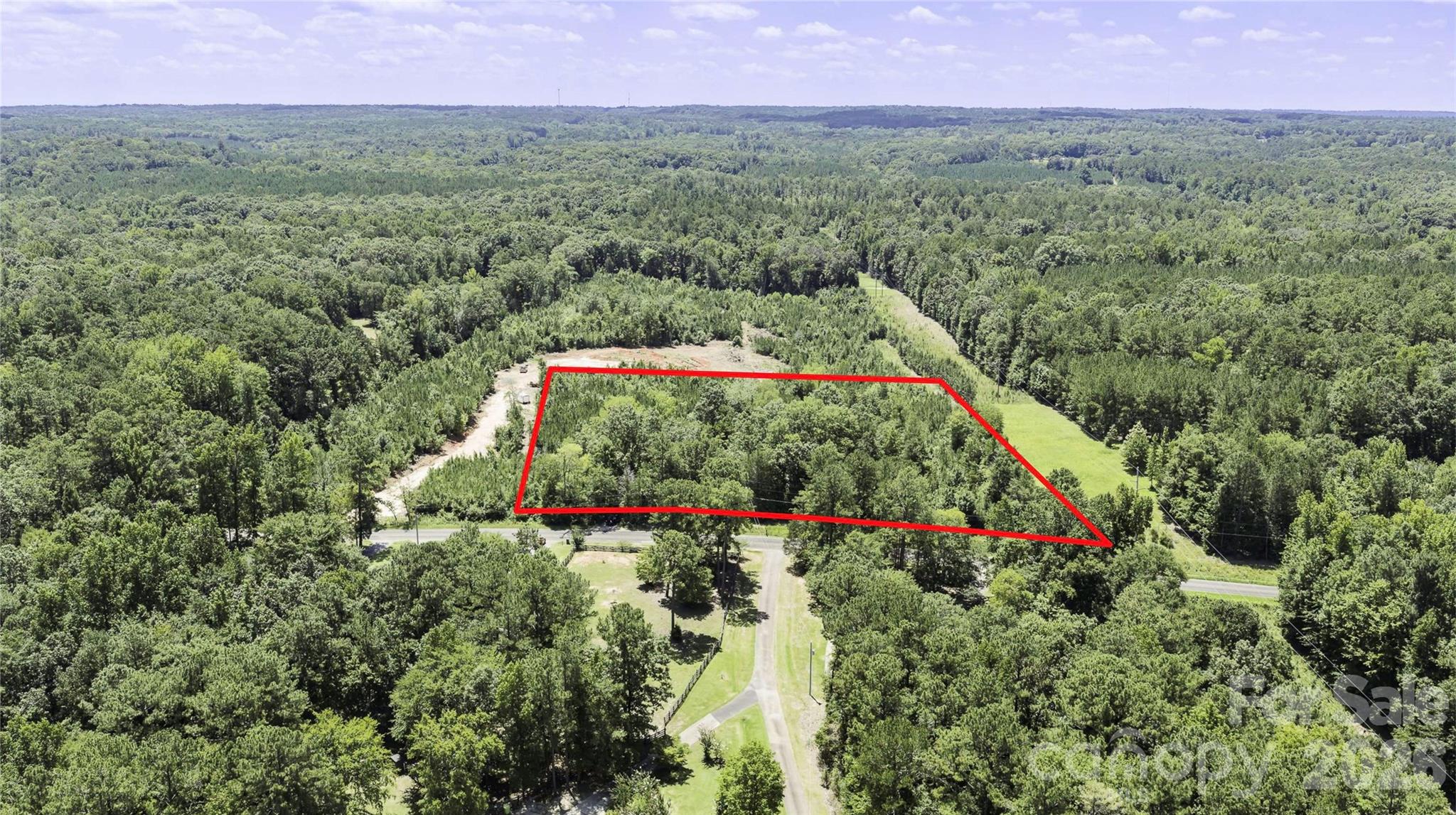 2211 Muller Road Property Photo 3