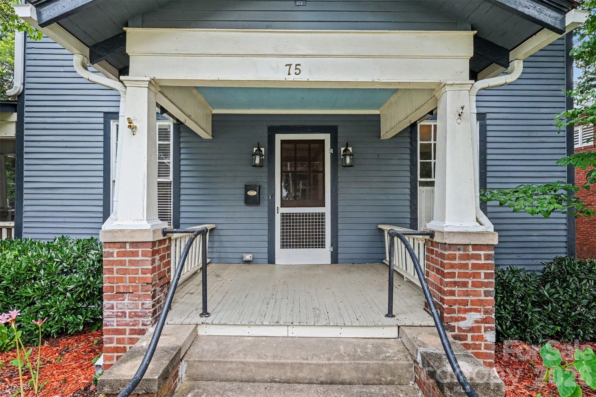 75 Cabarrus Avenue Property Photo 3