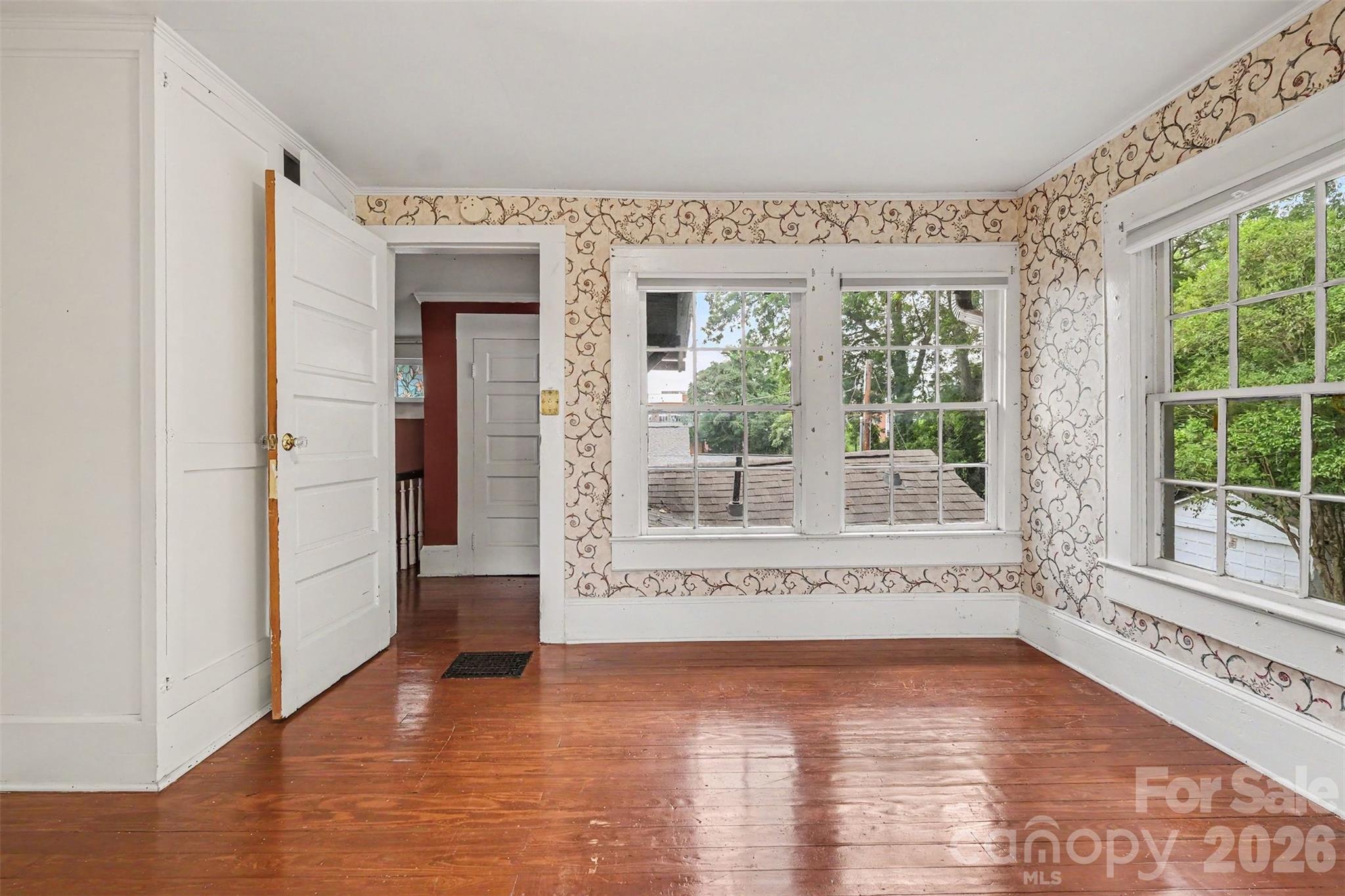 75 Cabarrus Avenue Property Photo 23